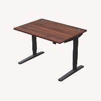 Uplift V2 Standing Desk – 42"x24" Walnut Laminate