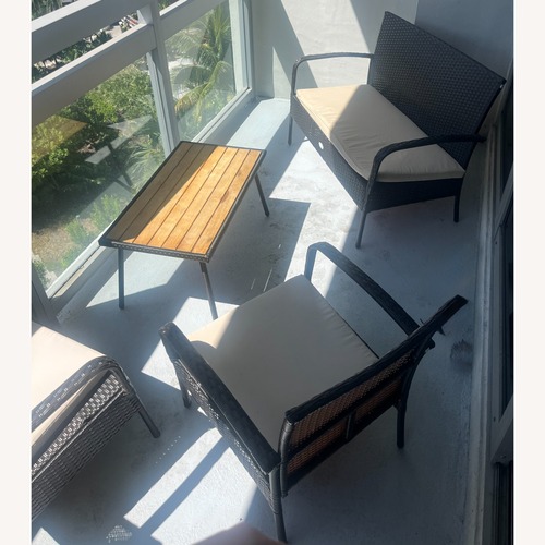 Used Outdoor Balcony Set for sale on AptDeco