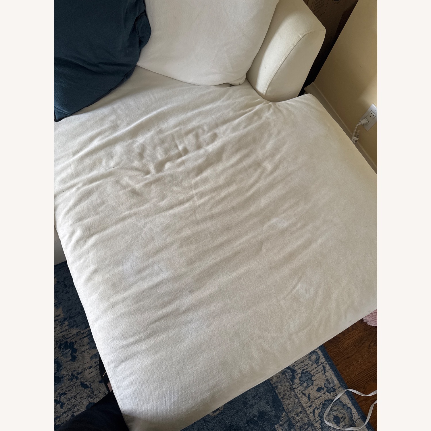 Jennifer Furniture Bentley Sleeper Sofa - image-5