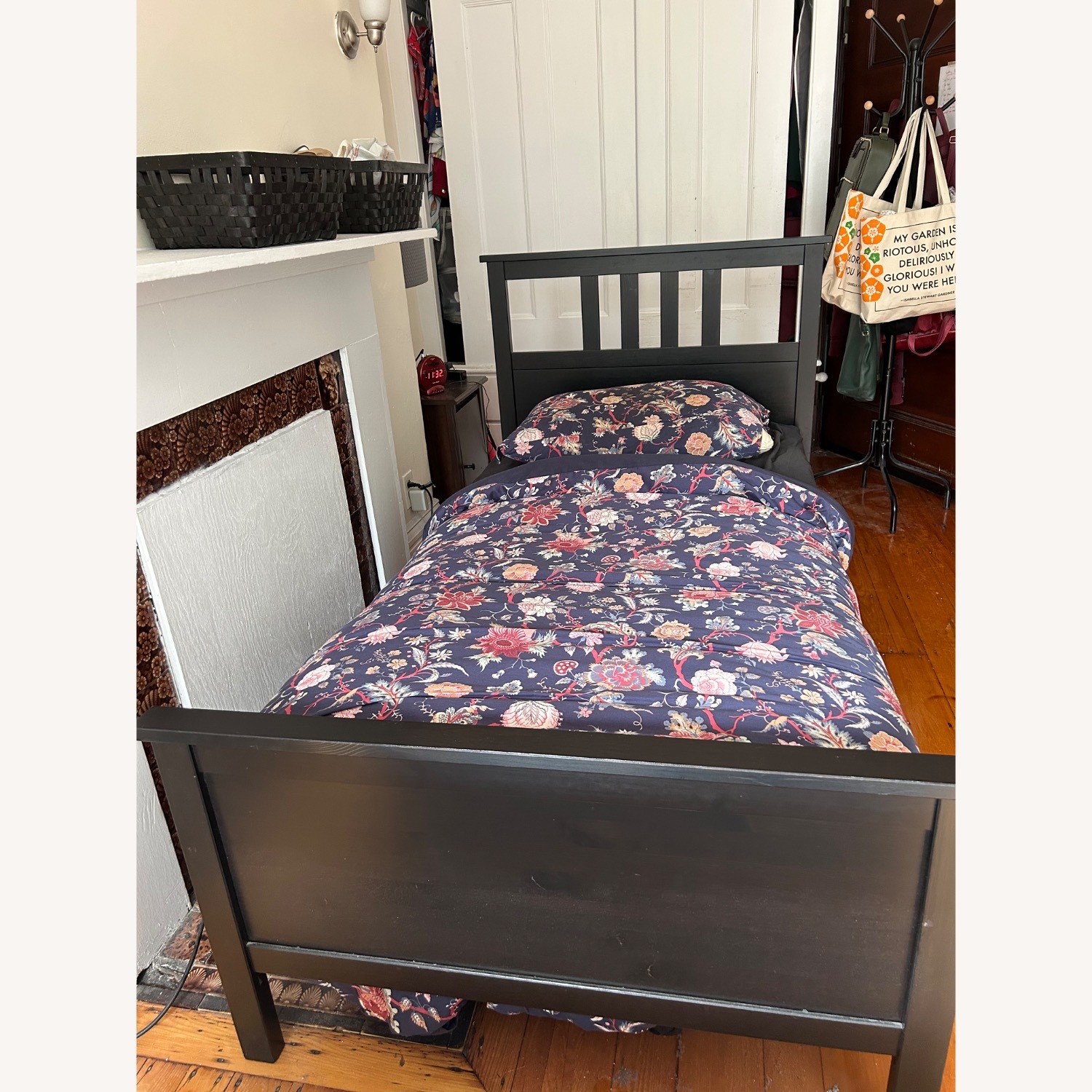 IKEA Hemnes Black/ Dark Brown Twin Bed - AptDeco