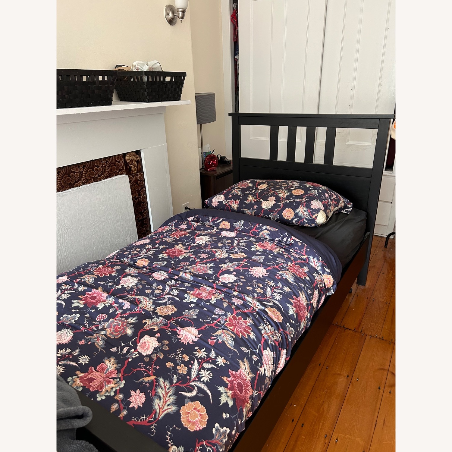 IKEA Hemnes Black/ Dark Brown Twin Bed - AptDeco