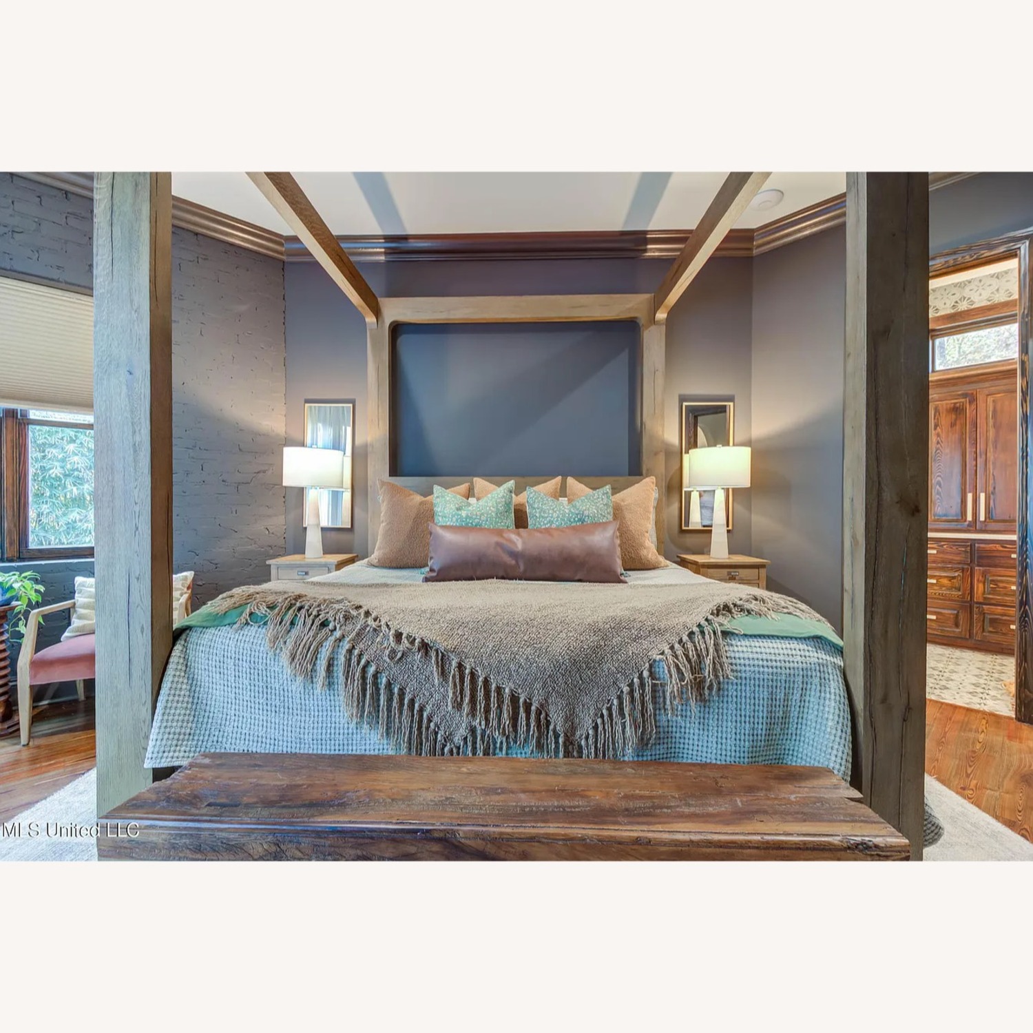 Restoration Hardware 102' Tall King Bed - image-6