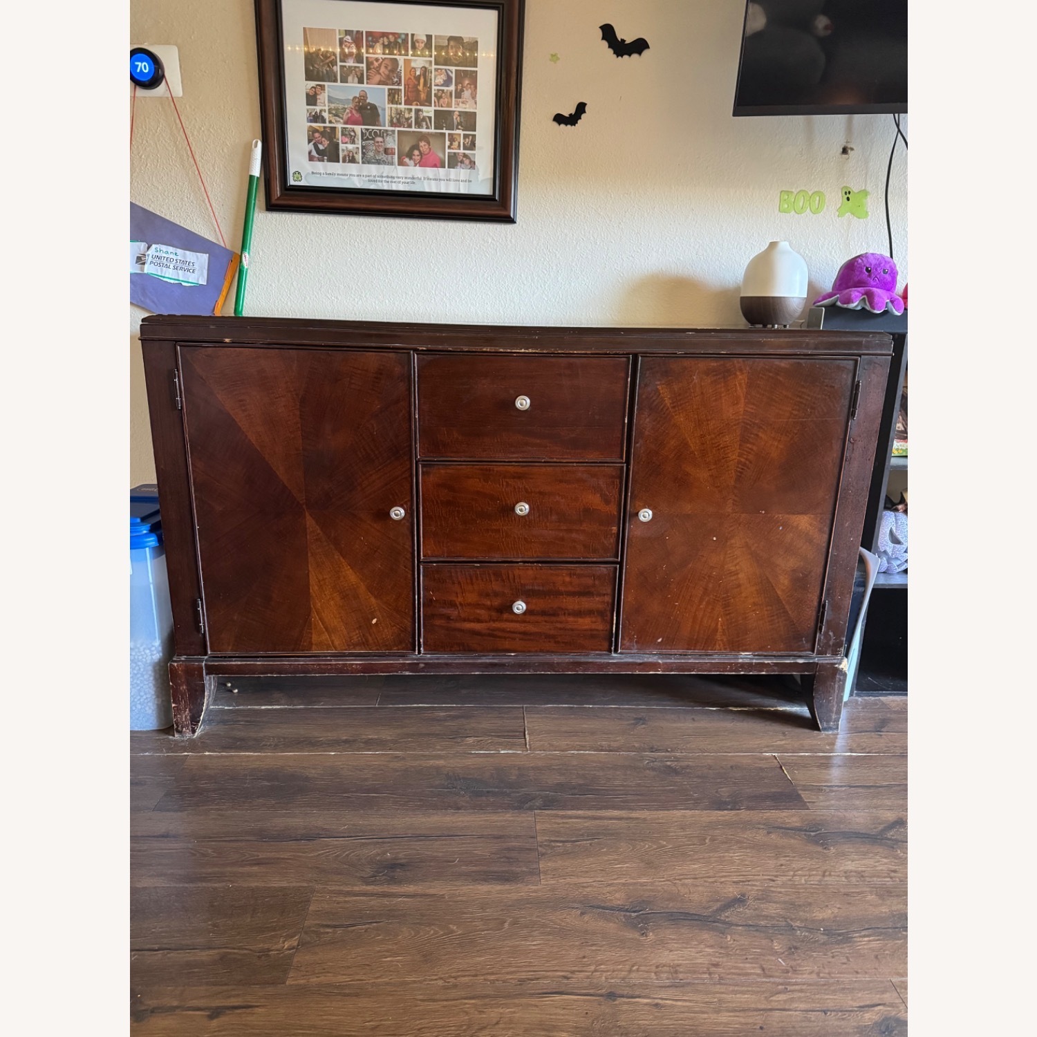 Mahogany Chest China Cabinet - image-7