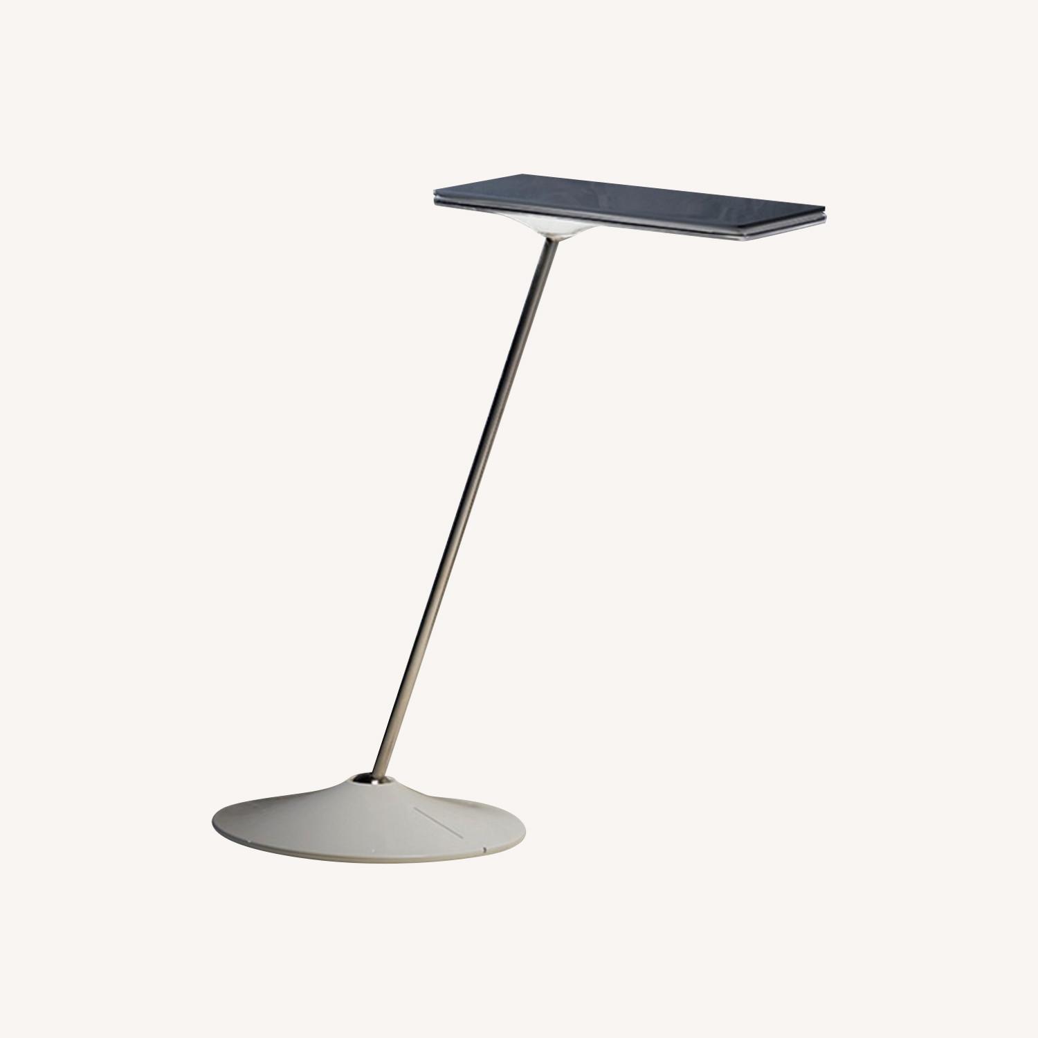 Humanscale Horizon 2.0 Desk Lamp - image-0