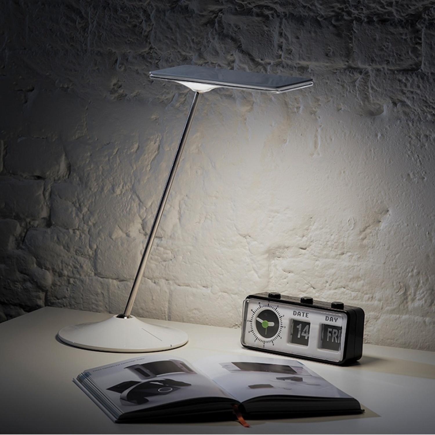 Humanscale Horizon 2.0 Desk Lamp - image-6