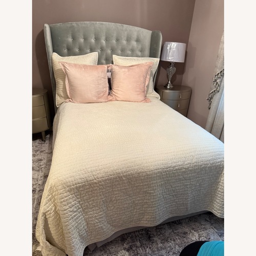 Used Double Bed for sale on AptDeco