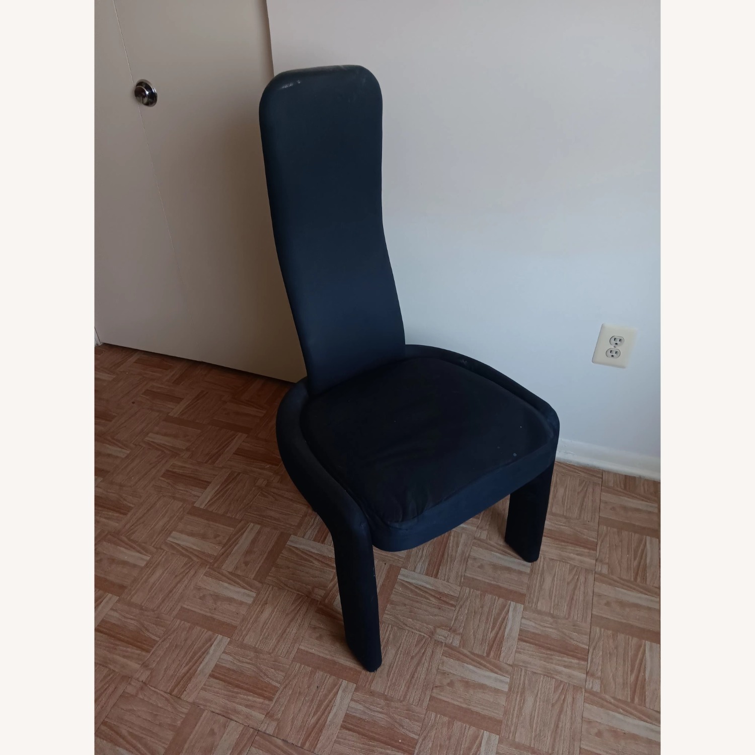 Pair of Art Deco Imspired Sculptural Dinner Chairs - image-2