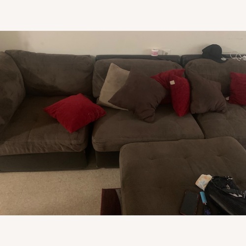 Used Sectional Couch for sale on AptDeco
