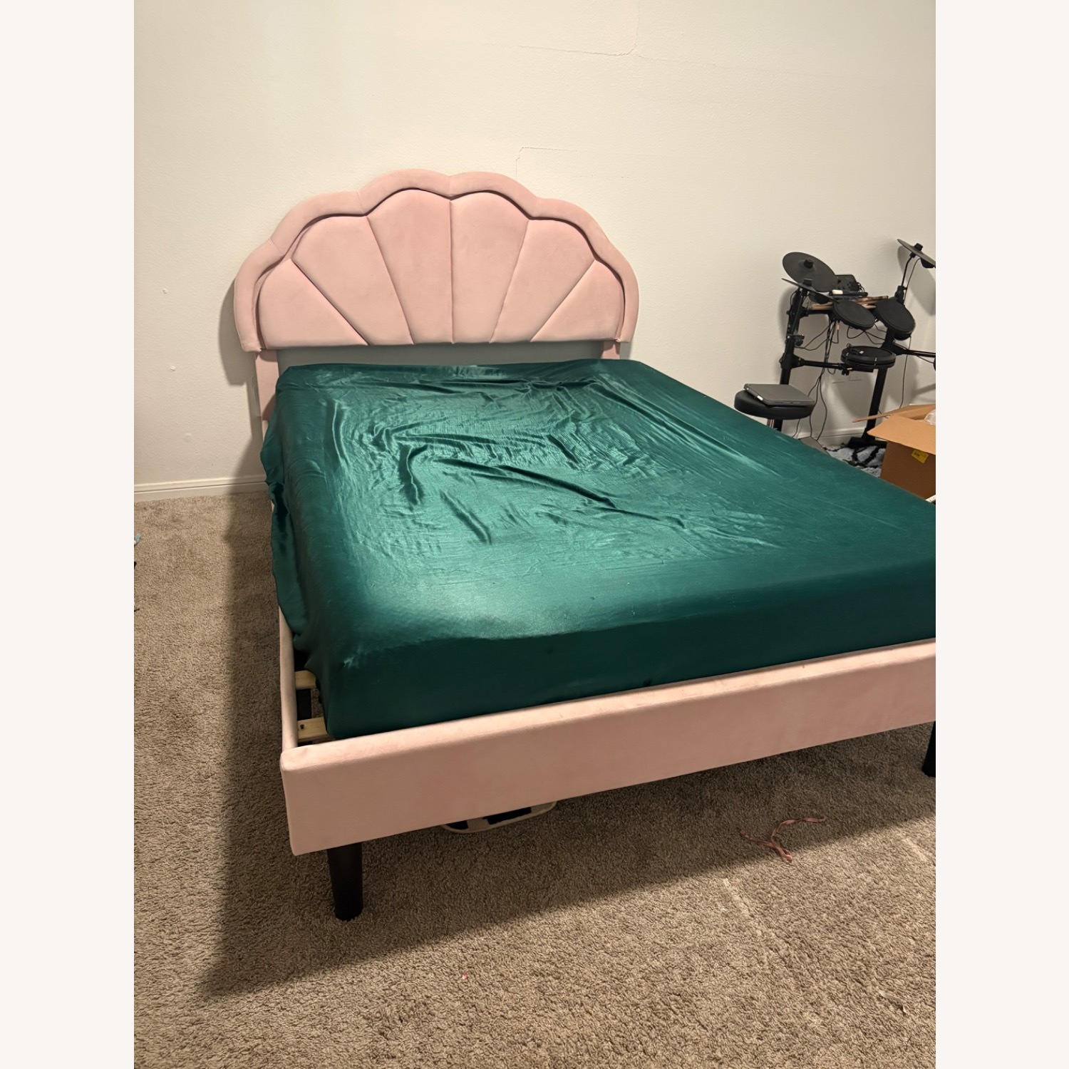Full Size Light up Bed Frame - image-2