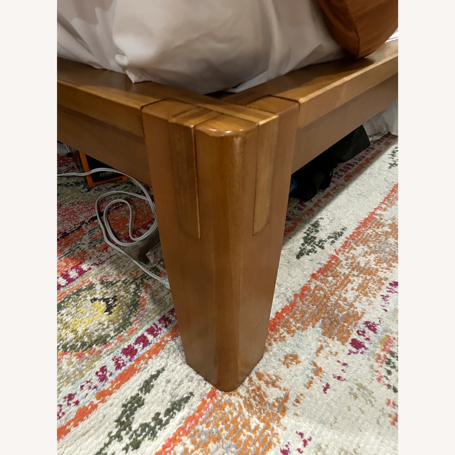 Thuma Classic Bed with Pillowboard - image-8