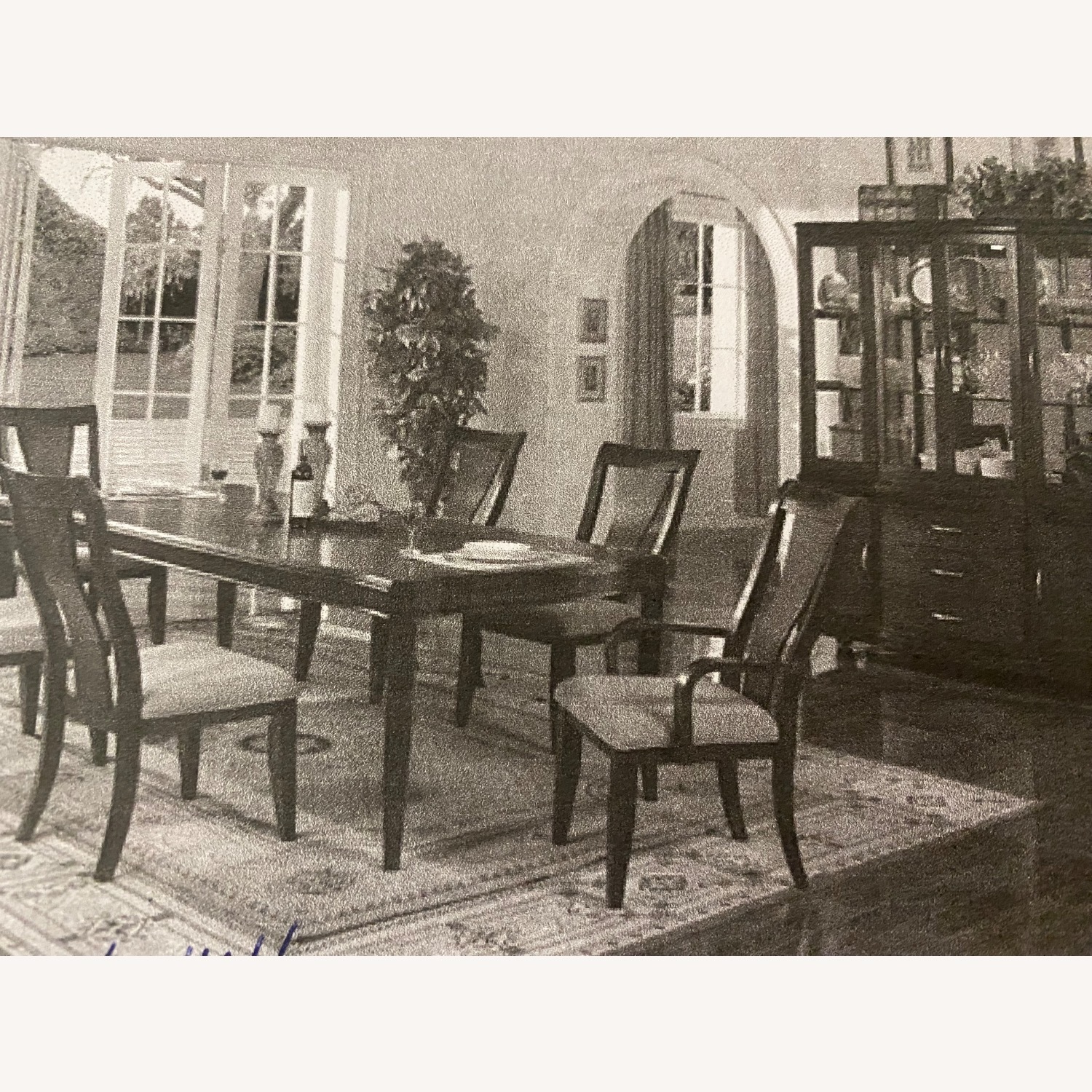 China Buffet W Hutch (China Cabinet) - image-5