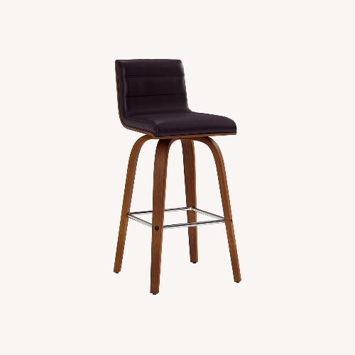 Used Swivel Bar Stool for sale on AptDeco