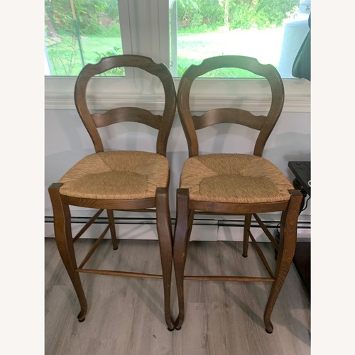 Used Set of Bar Stools  for sale on AptDeco