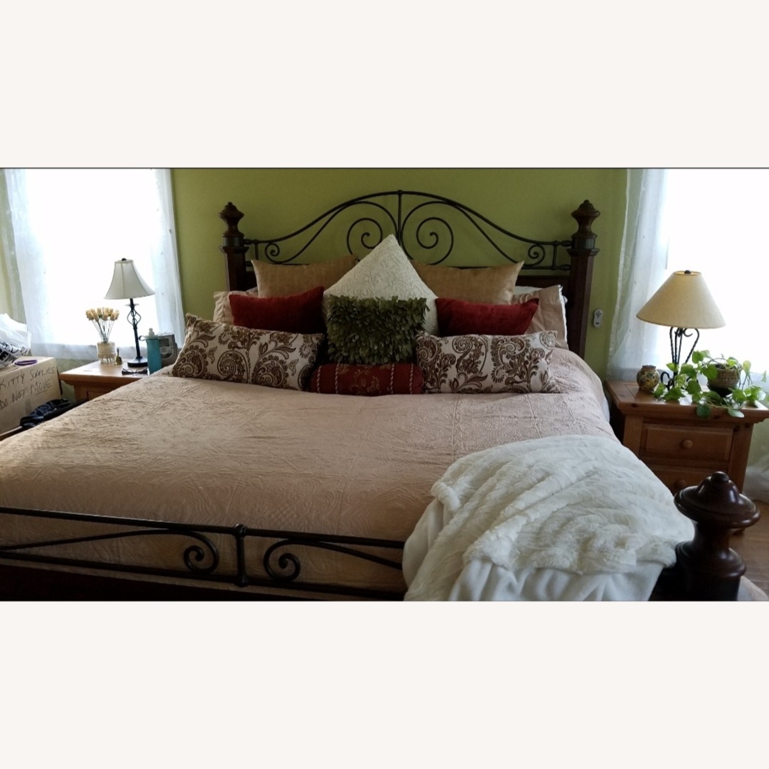 King Sized Solid Wood & Wrought Iron Bed - image-5