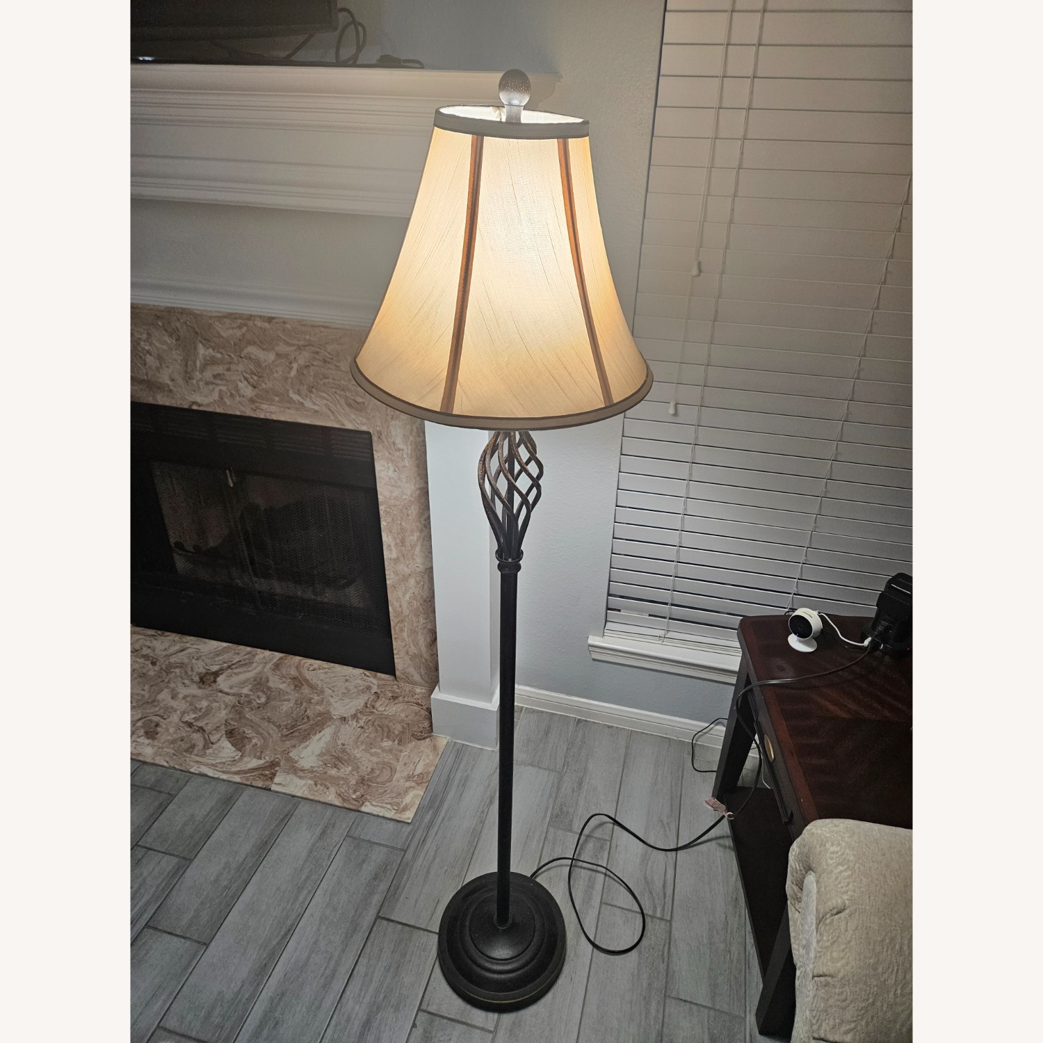 Floor Lamp  - image-2