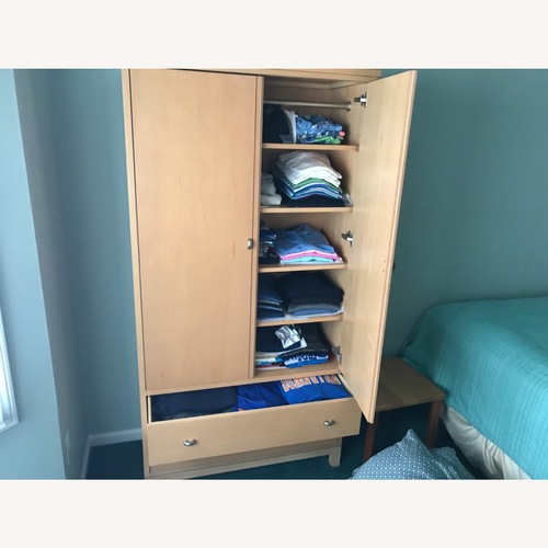 Used Wardrobe  for sale on AptDeco