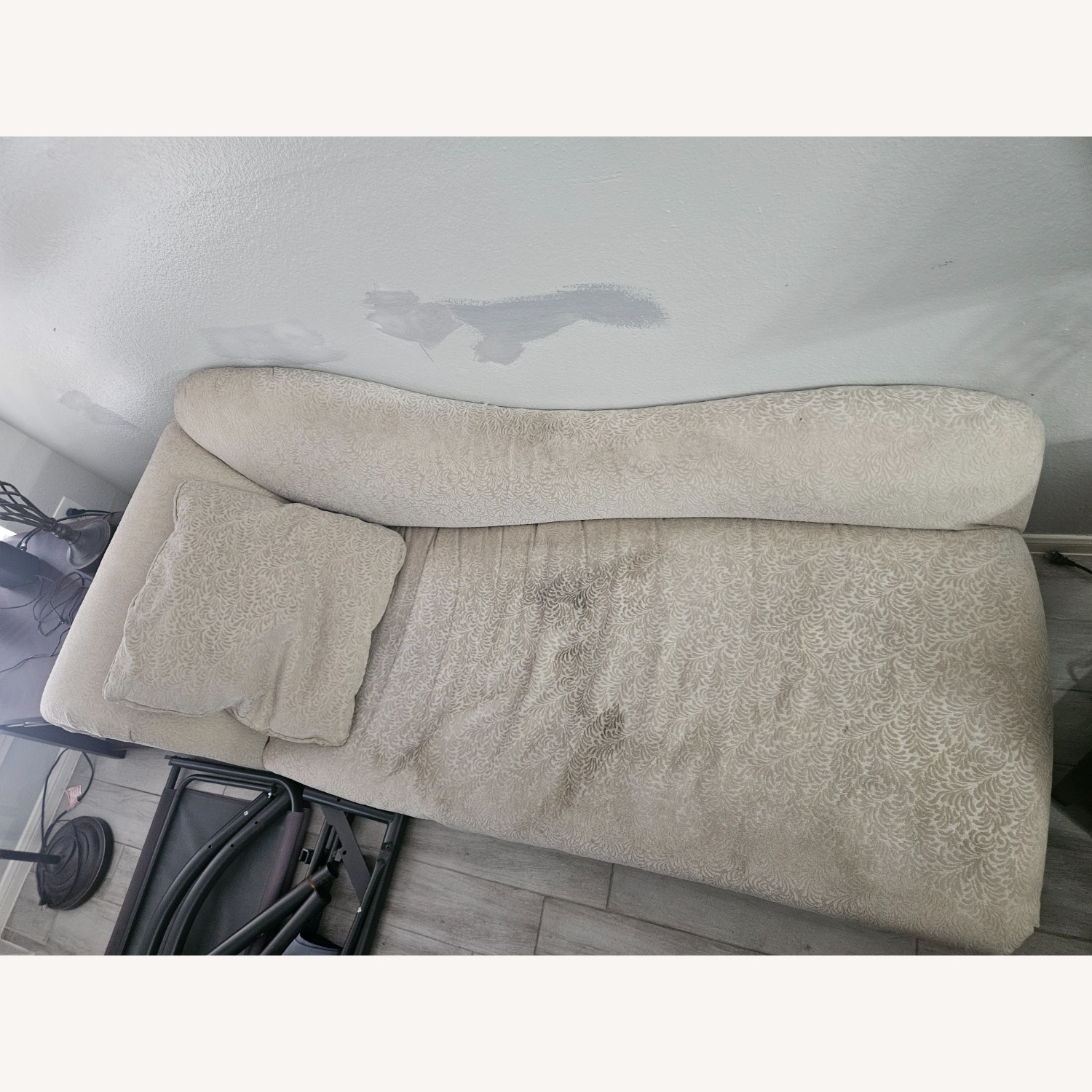 Chaise Lounge Chair - image-1