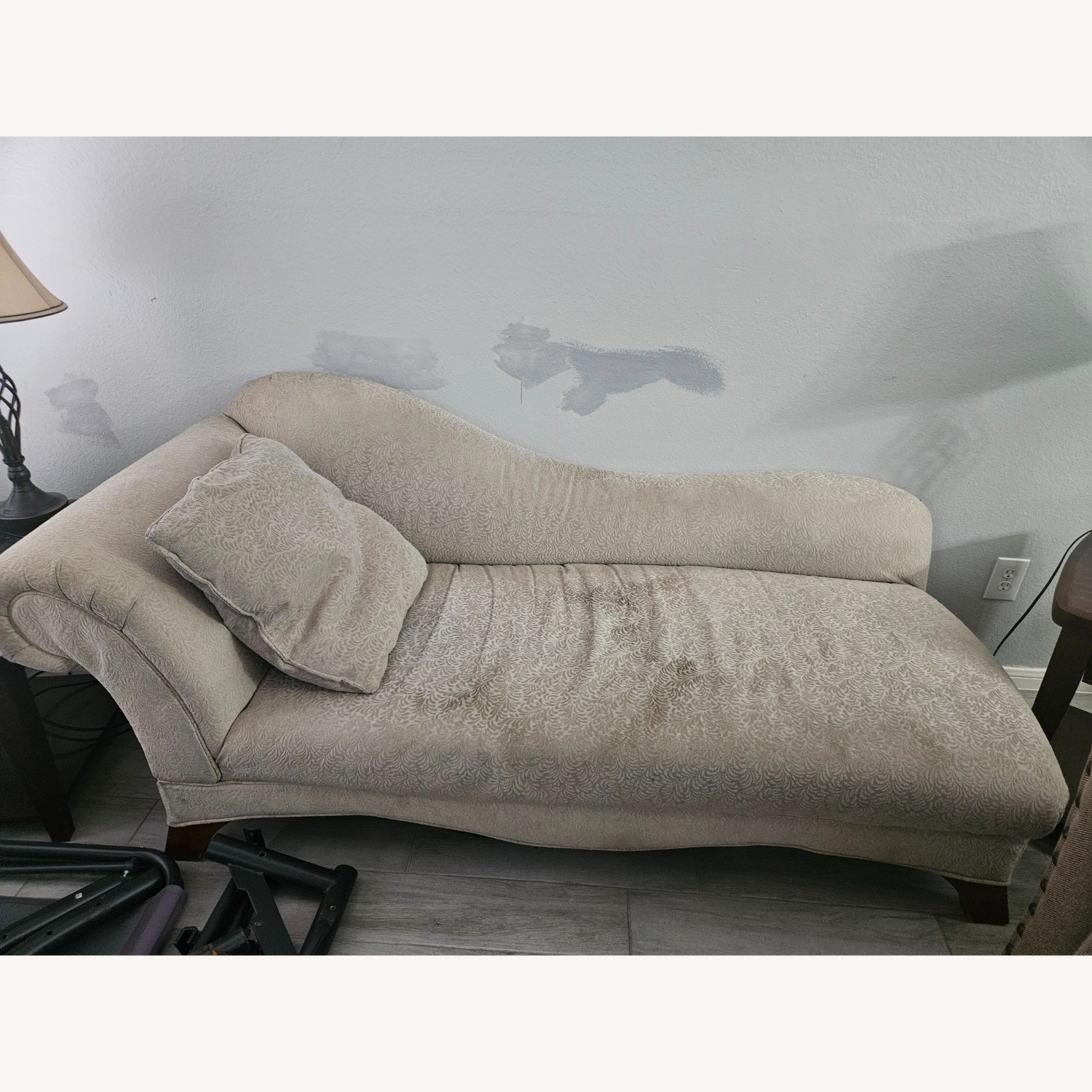 Chaise Lounge Chair - image-2