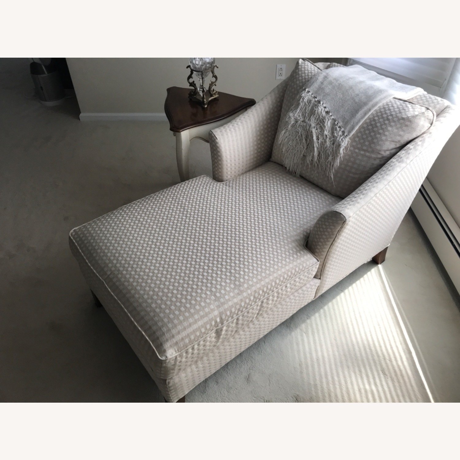 Chair lounge  - image-2