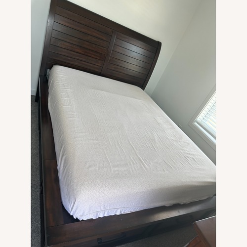 Used Queen Size Bed  for sale on AptDeco