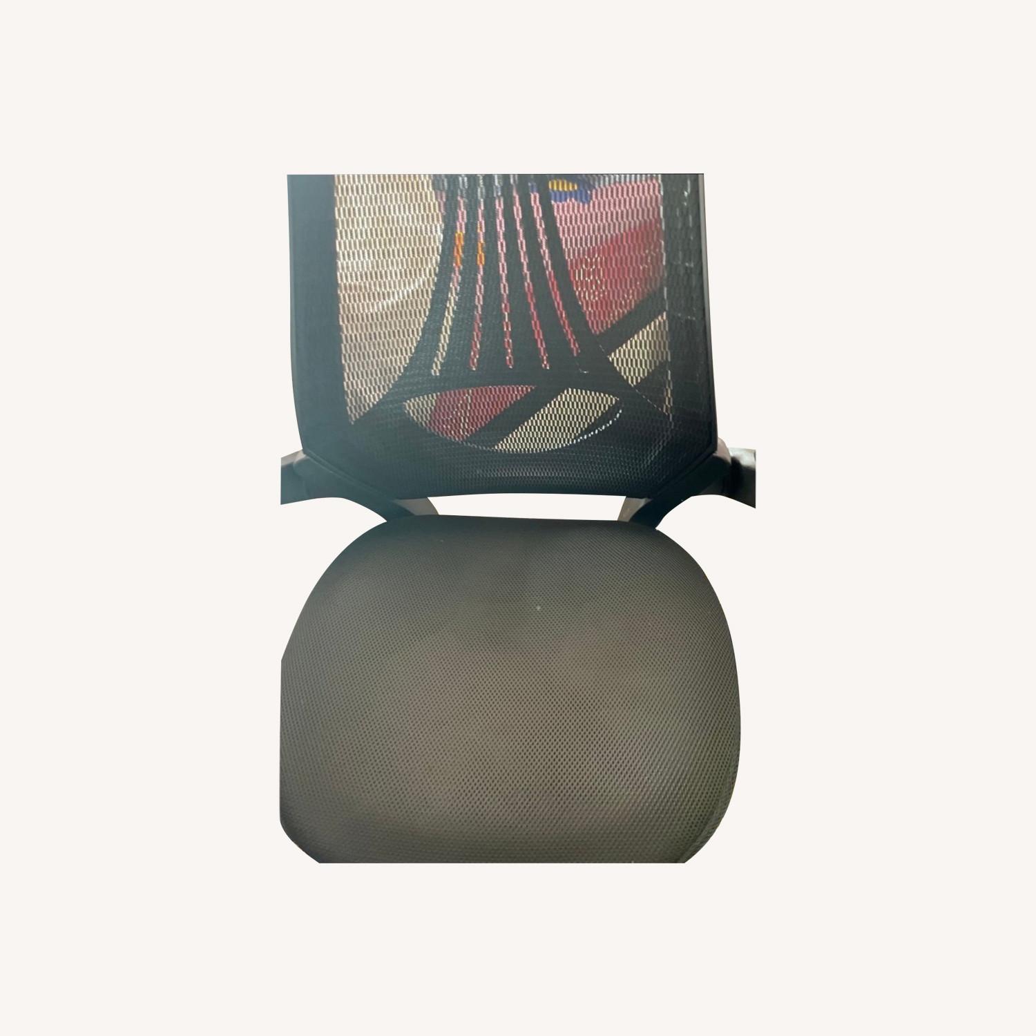 Office Chair - image-0