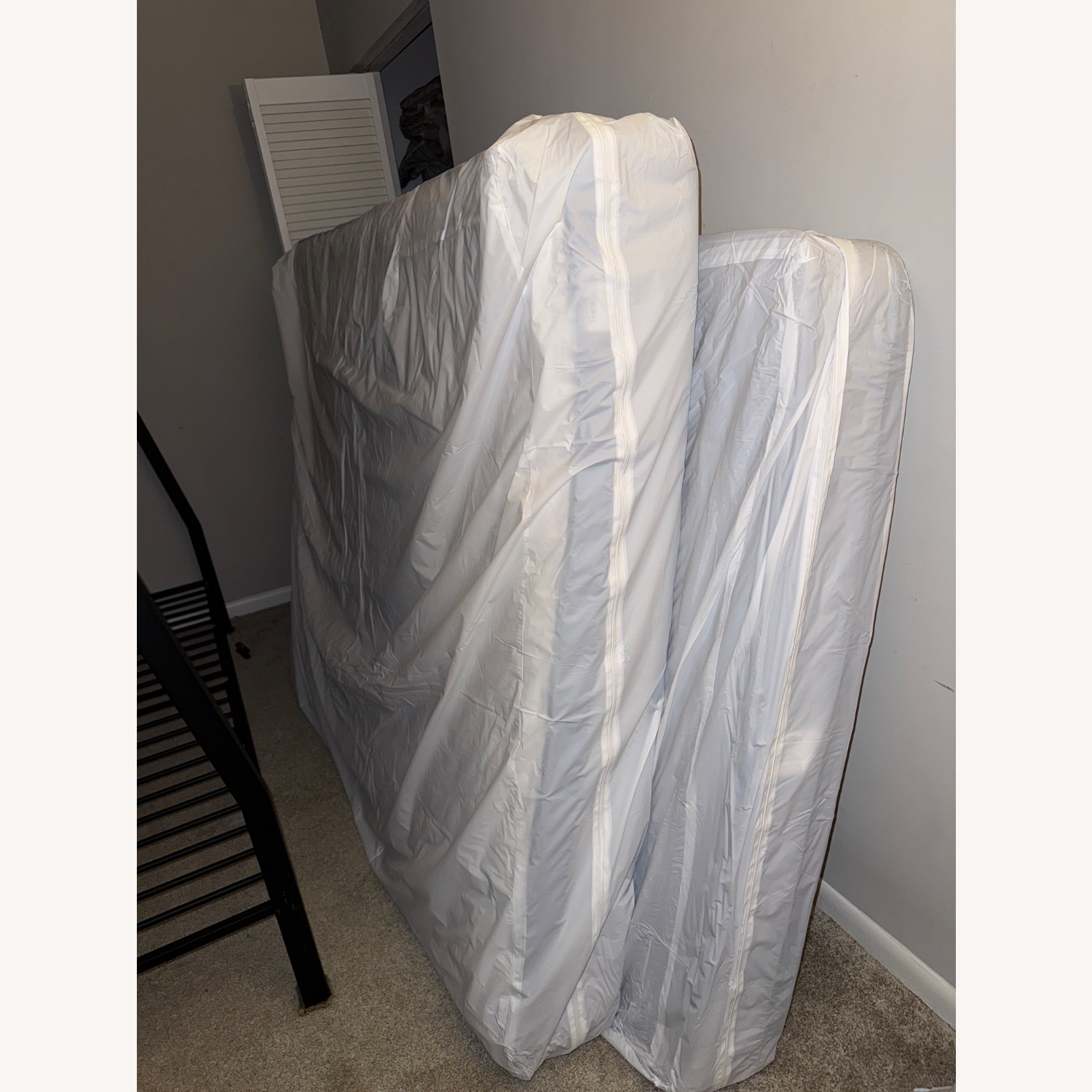 Queen/Full Bunkbed - image-3