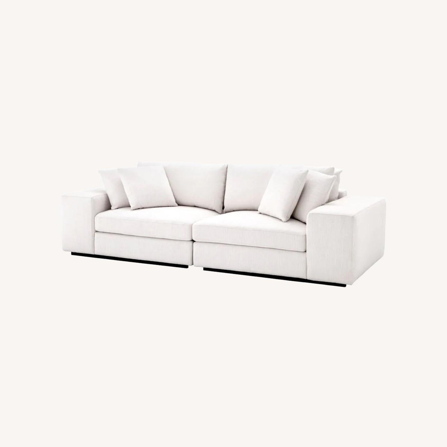 Vista Grande Sofa - image-0