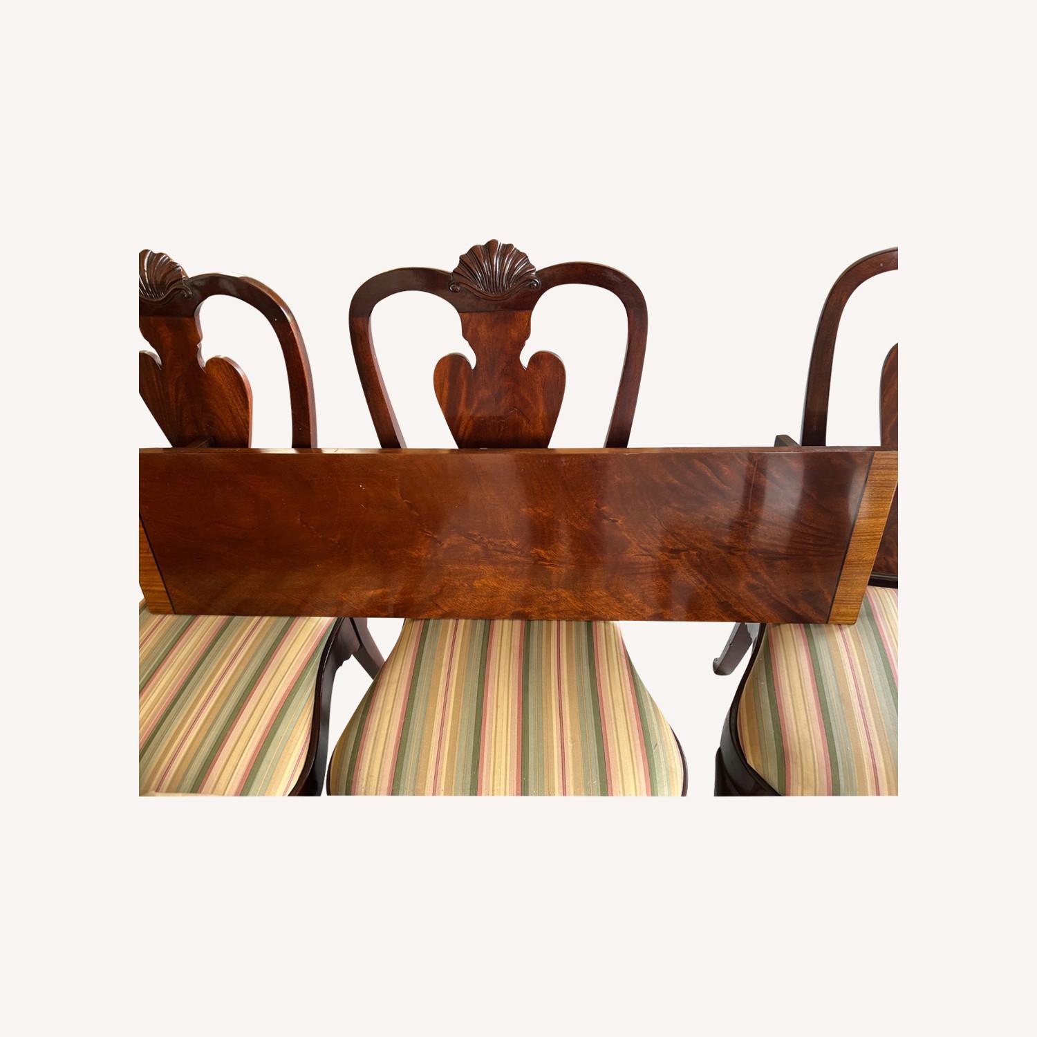 Dining Room Table Set - AptDeco