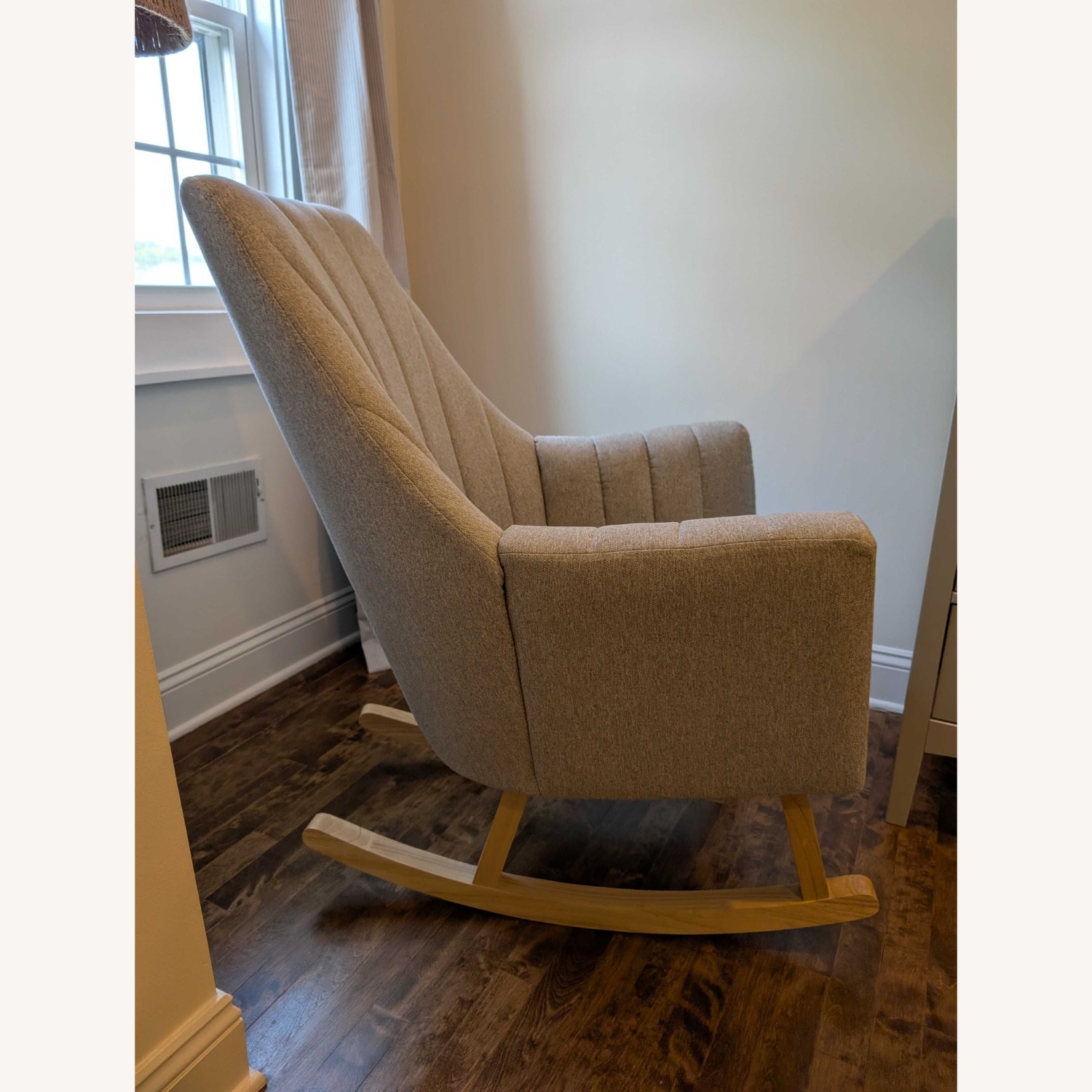 Tutti Bambini Noah Nursery Rocking Chair - image-2