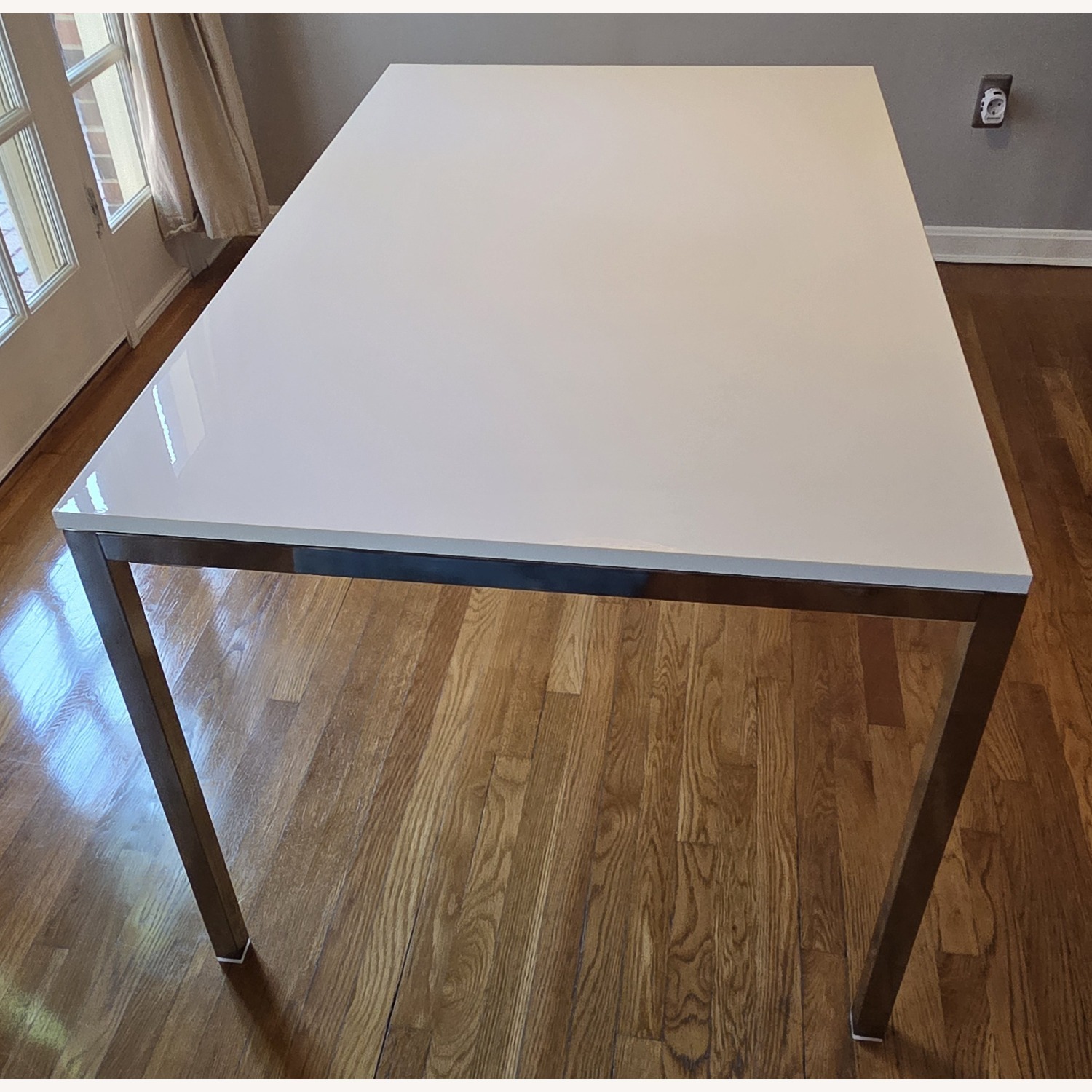 IKEA TORSBY White Dining Table With Metal Frame - AptDeco