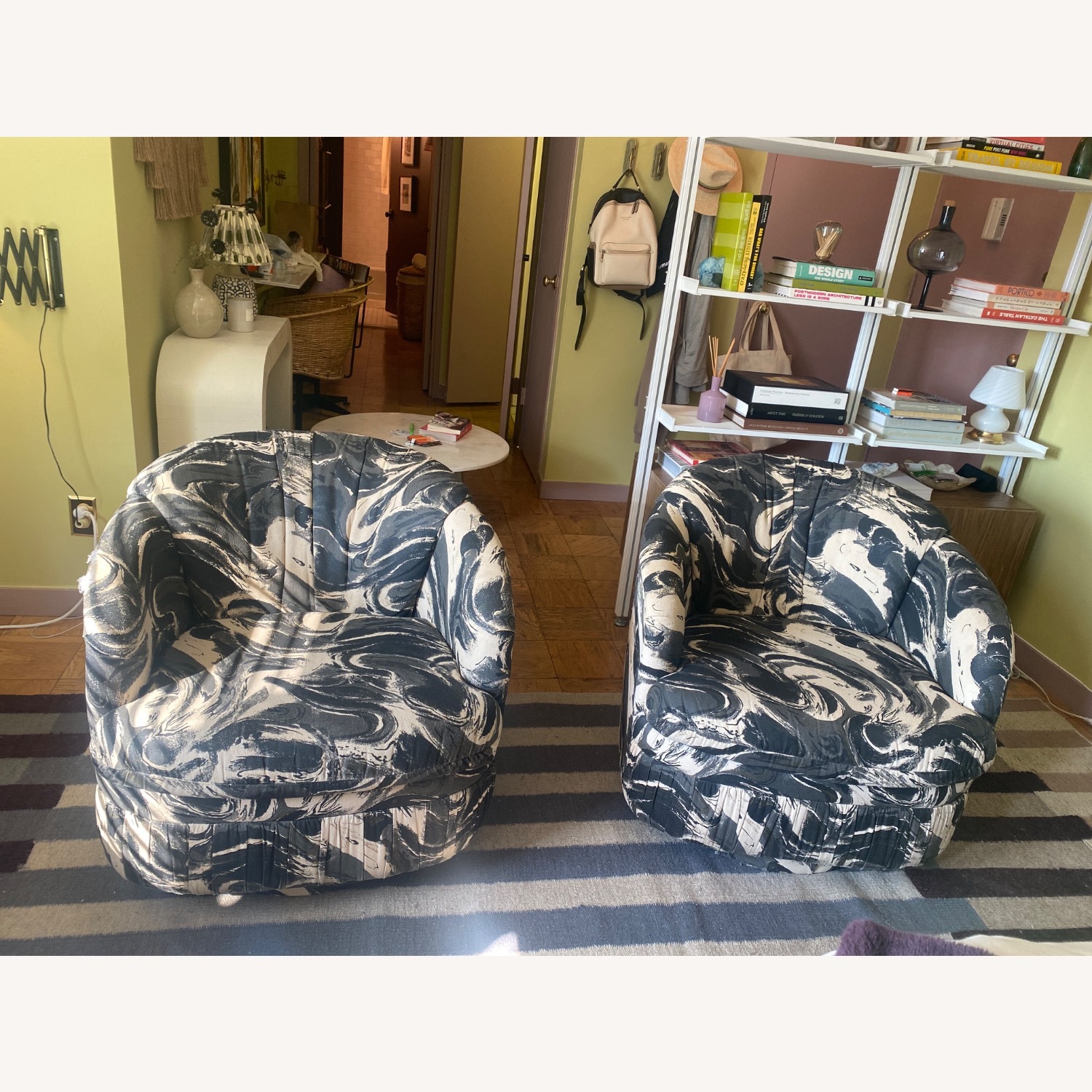 Milo Baughmagn 1970s Swivel Chairs - image-9