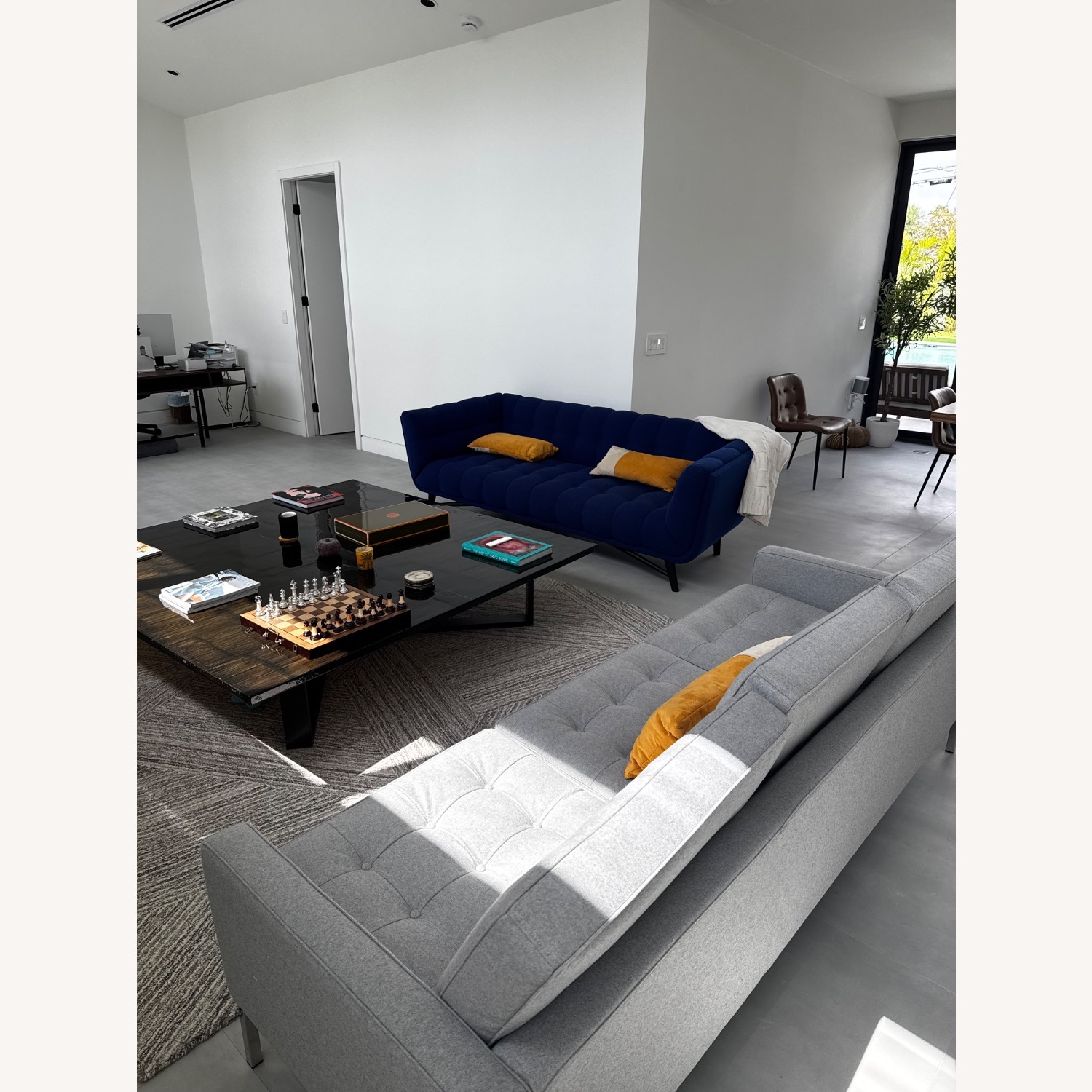 Designer Sofa (Knoll Design Inspired) - image-3