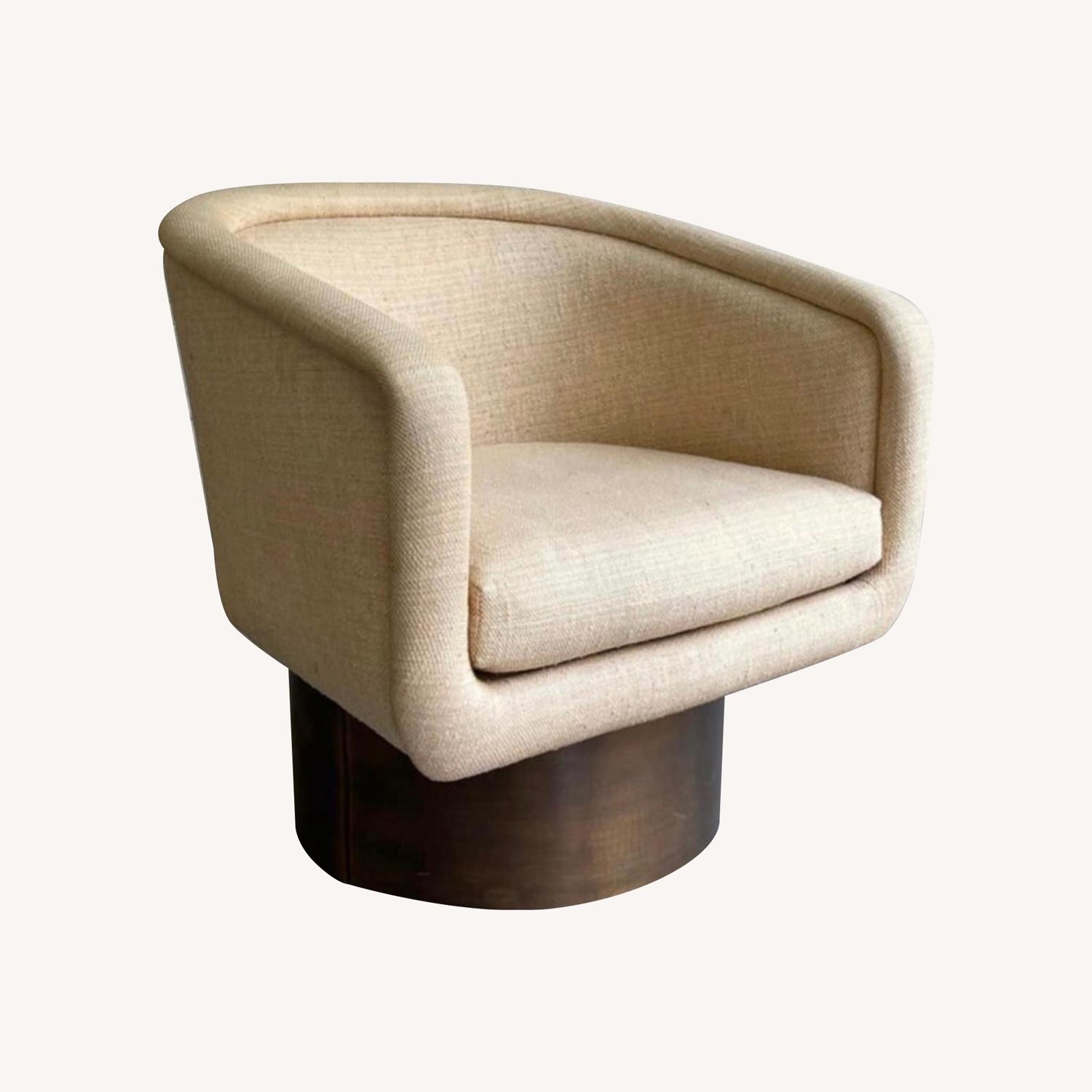 Leon Rosen 1970’s Swivel Armchair - image-0