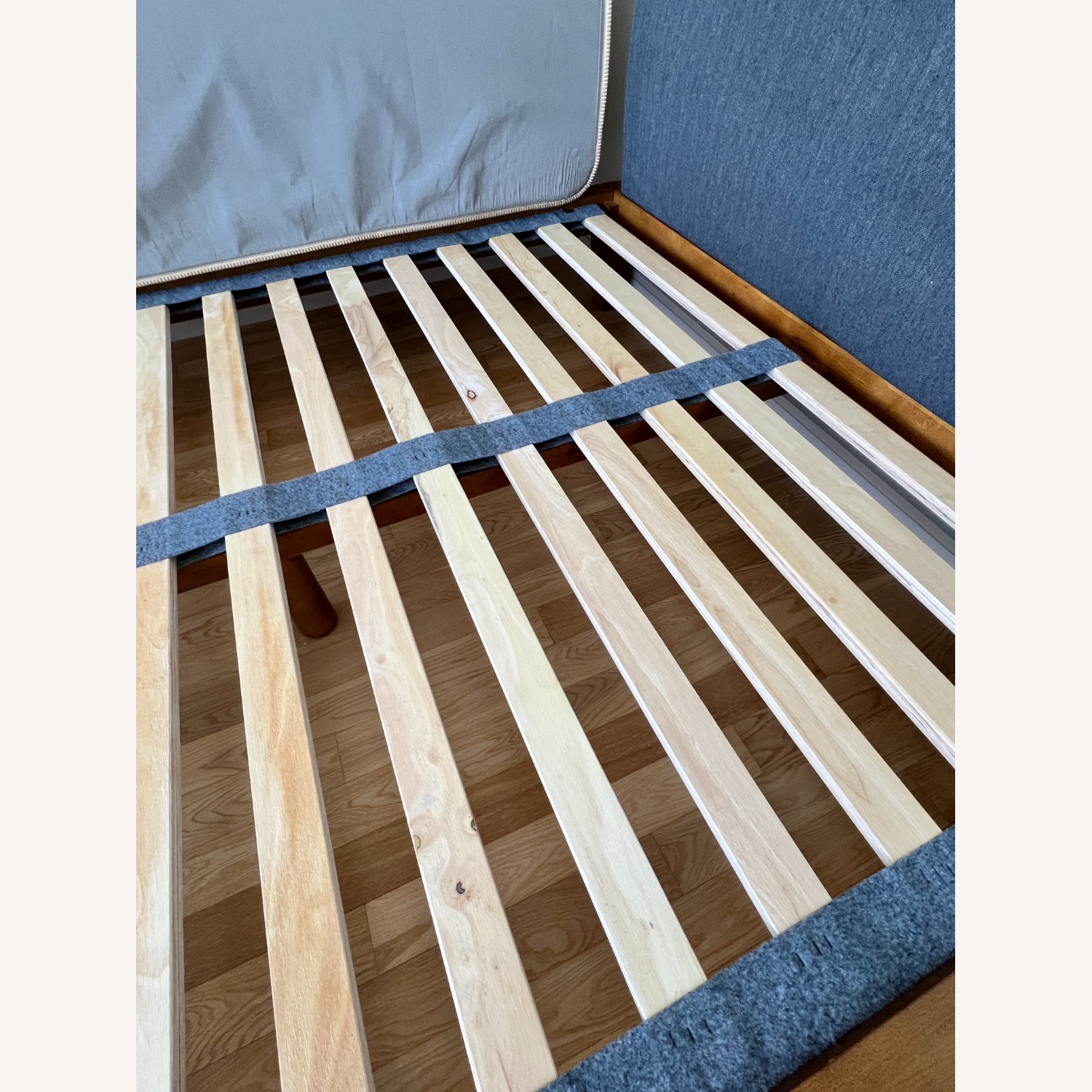 Thuma Bed – Queen – Walnut Frame w/PillowBoard - image-9