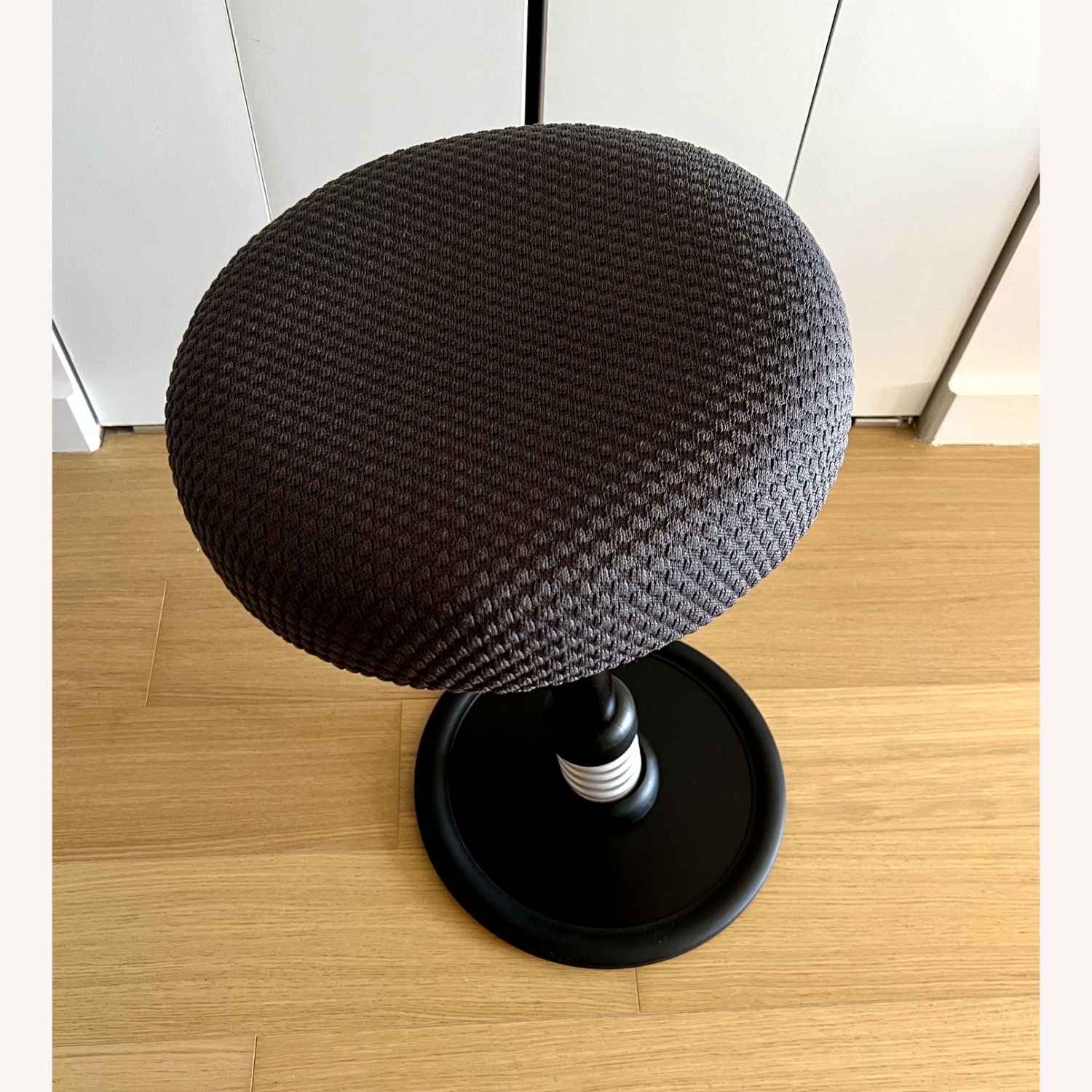 Sitmatic Pogo Standing Desk Stool - image-3