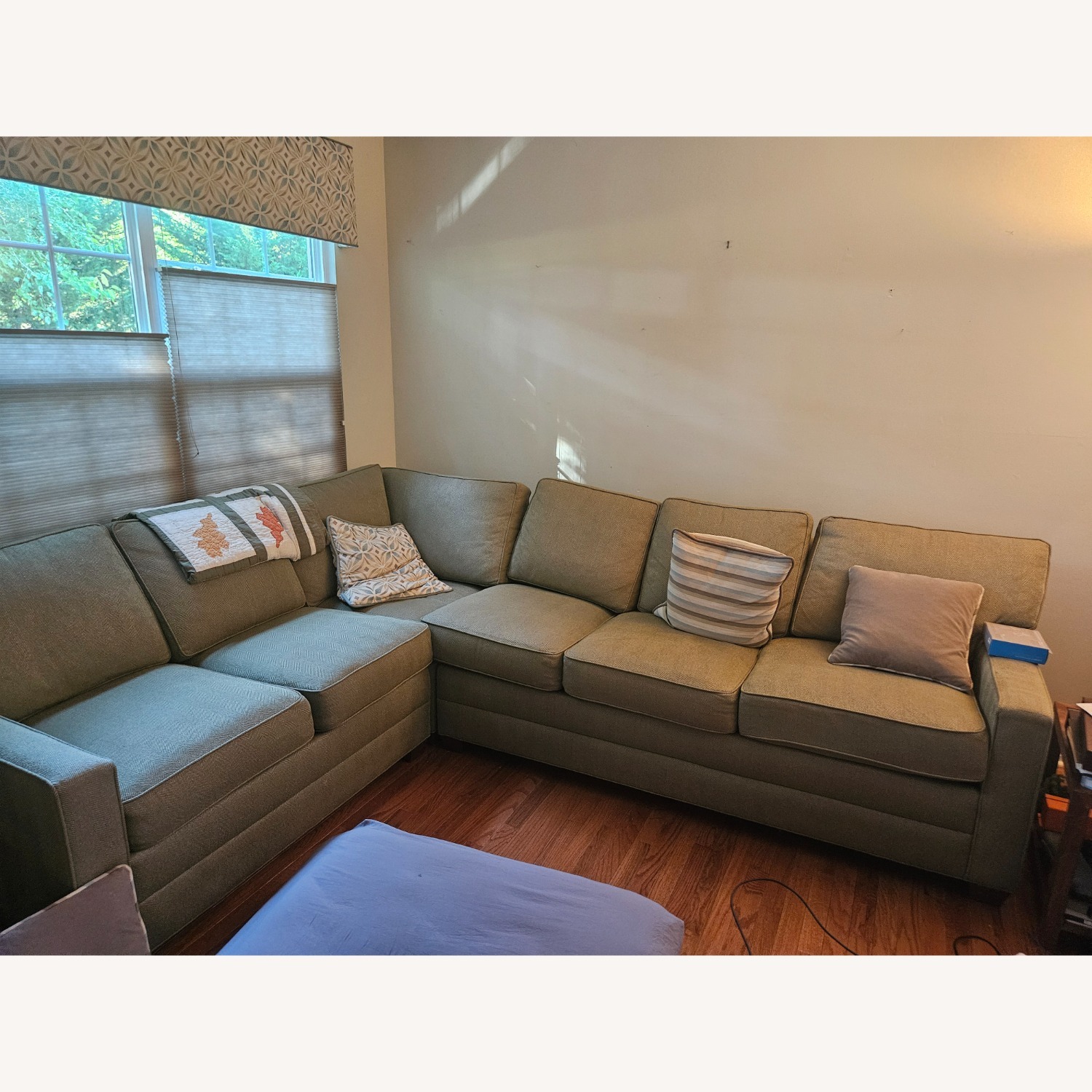 Ethan Allen Couch - AptDeco