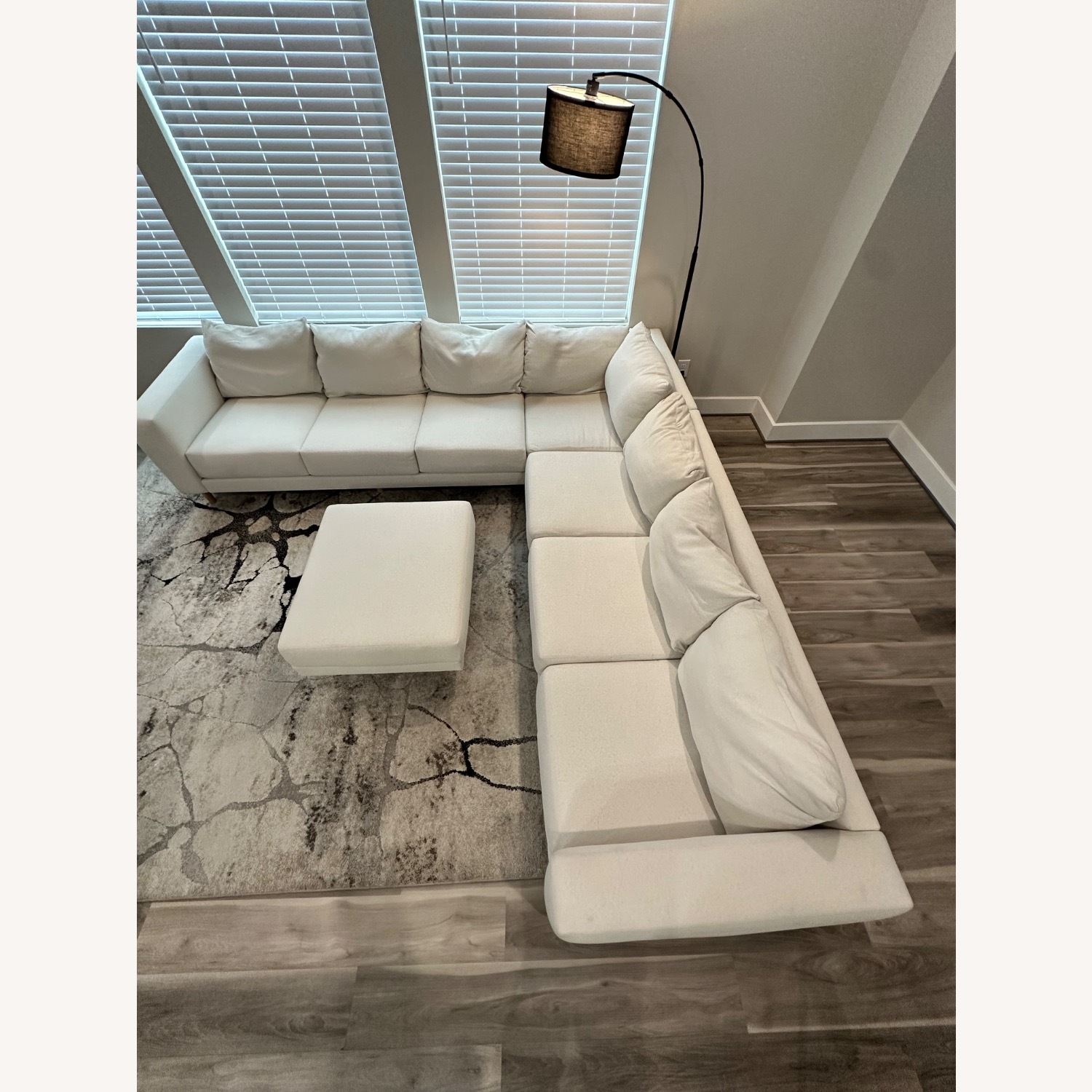 Sabai Sectional + Ottoman - image-4