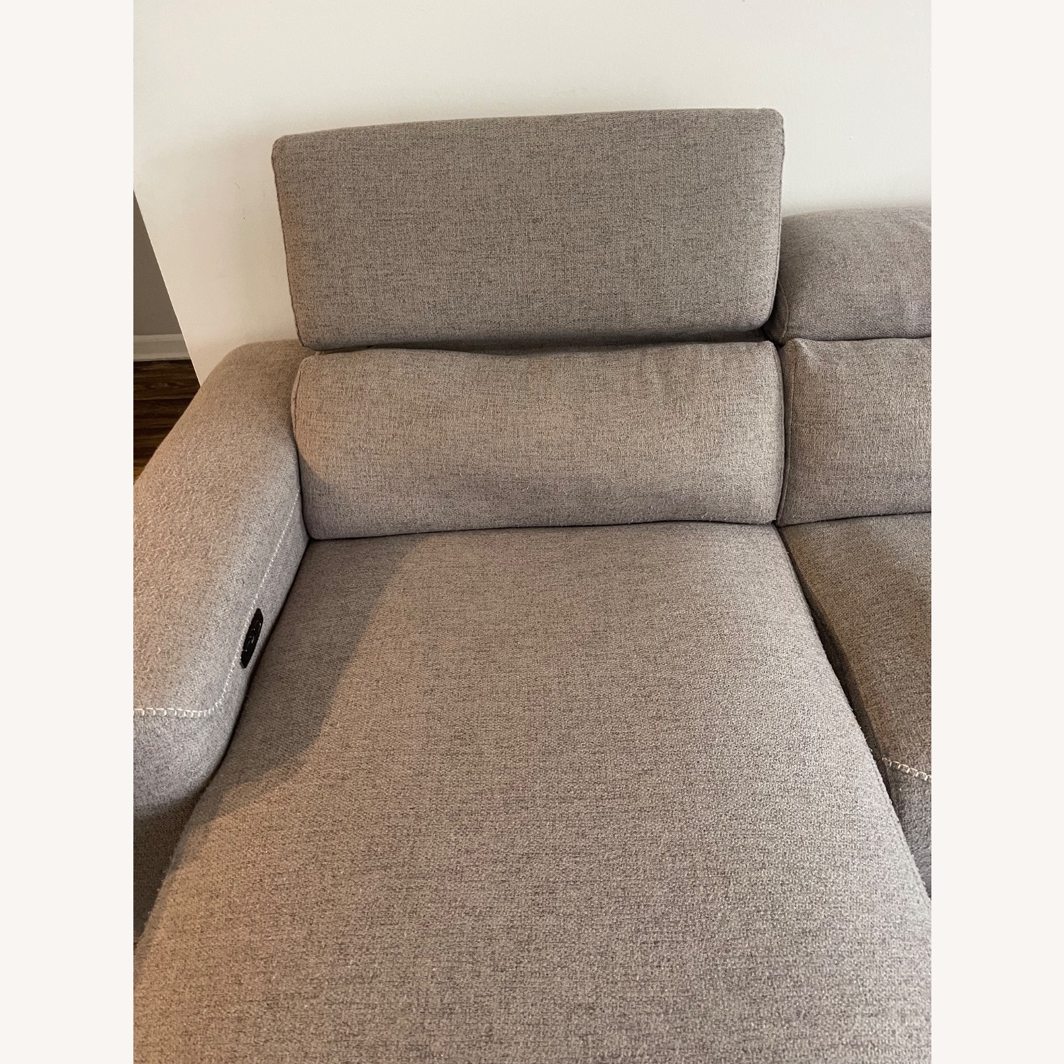 Ashley Furniture Mabton Couch Recliner  - image-3