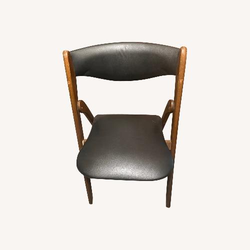 Used 2 Cornet Chairs and Table Set for sale on AptDeco