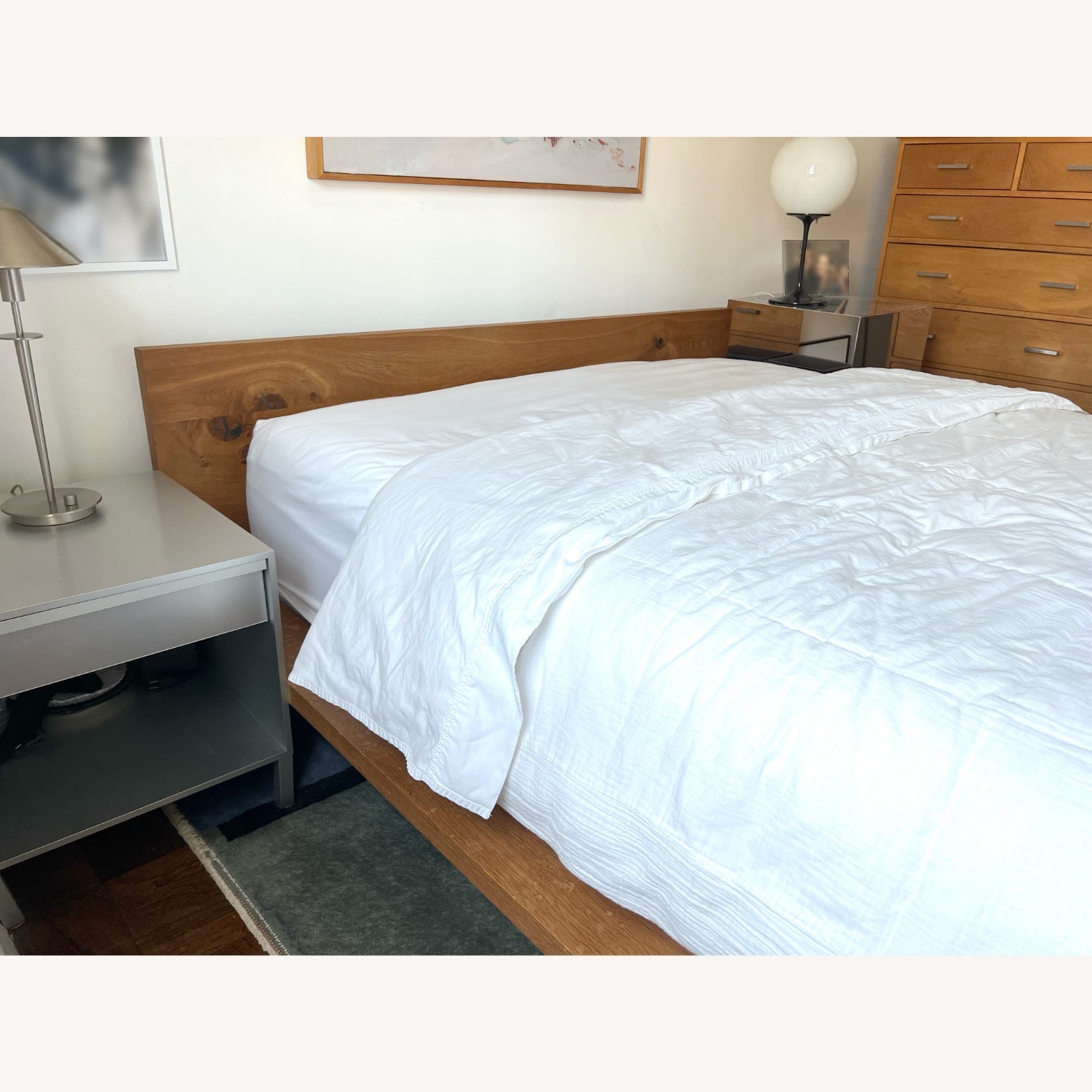 Mid-Century Modern E15 Mo Bed (Queen) - image-7