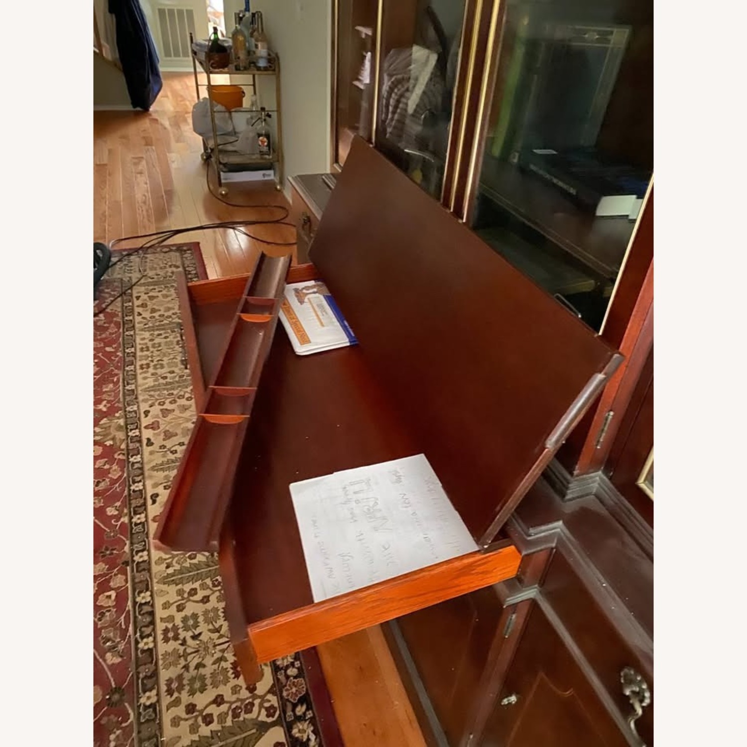 China cabinet/Curio Cabinet - image-5