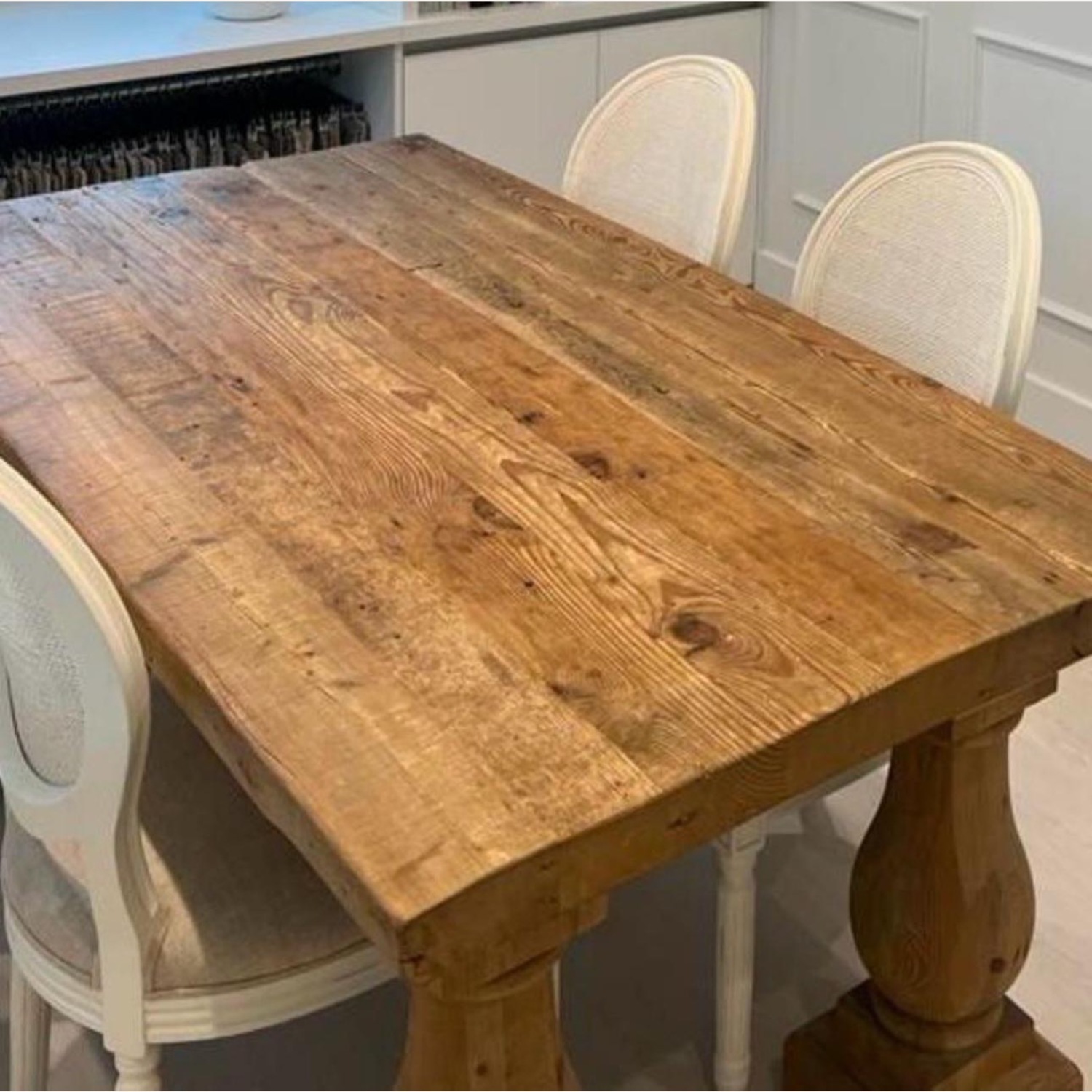 Andrew Martin Solid Wood Dining Table Seats 6 - image-3