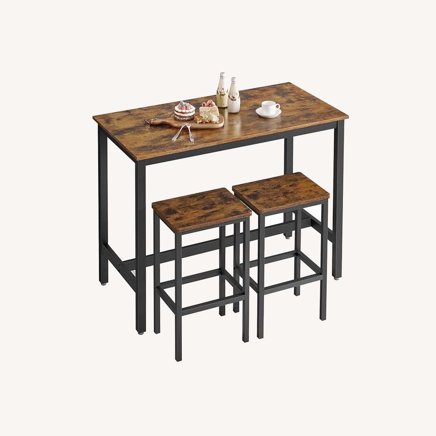 Dining Table with Bar Stools - image-0