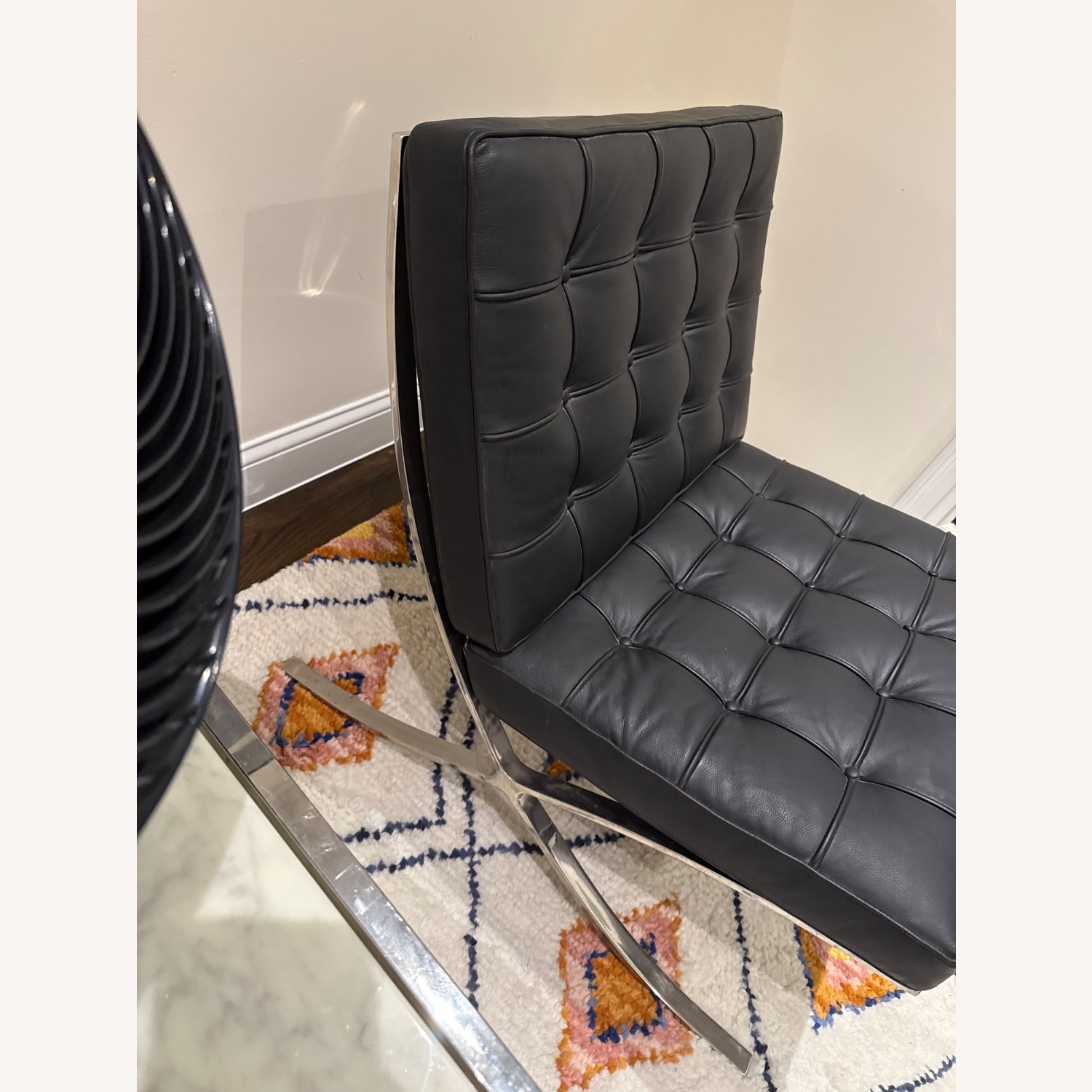 Amazon Barcelona Chair Reproduction - image-2