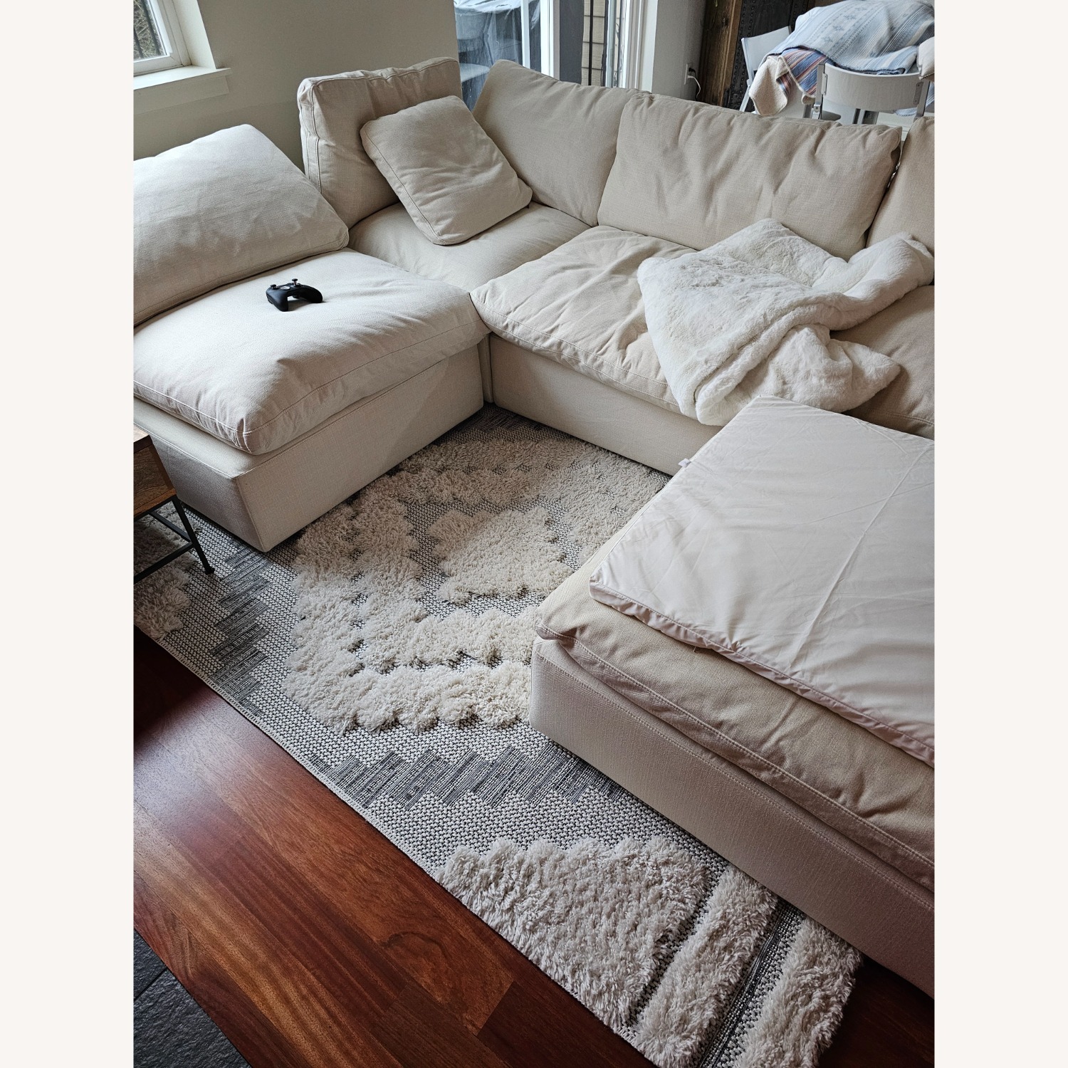 Soulfa Cloud Couch - image-5