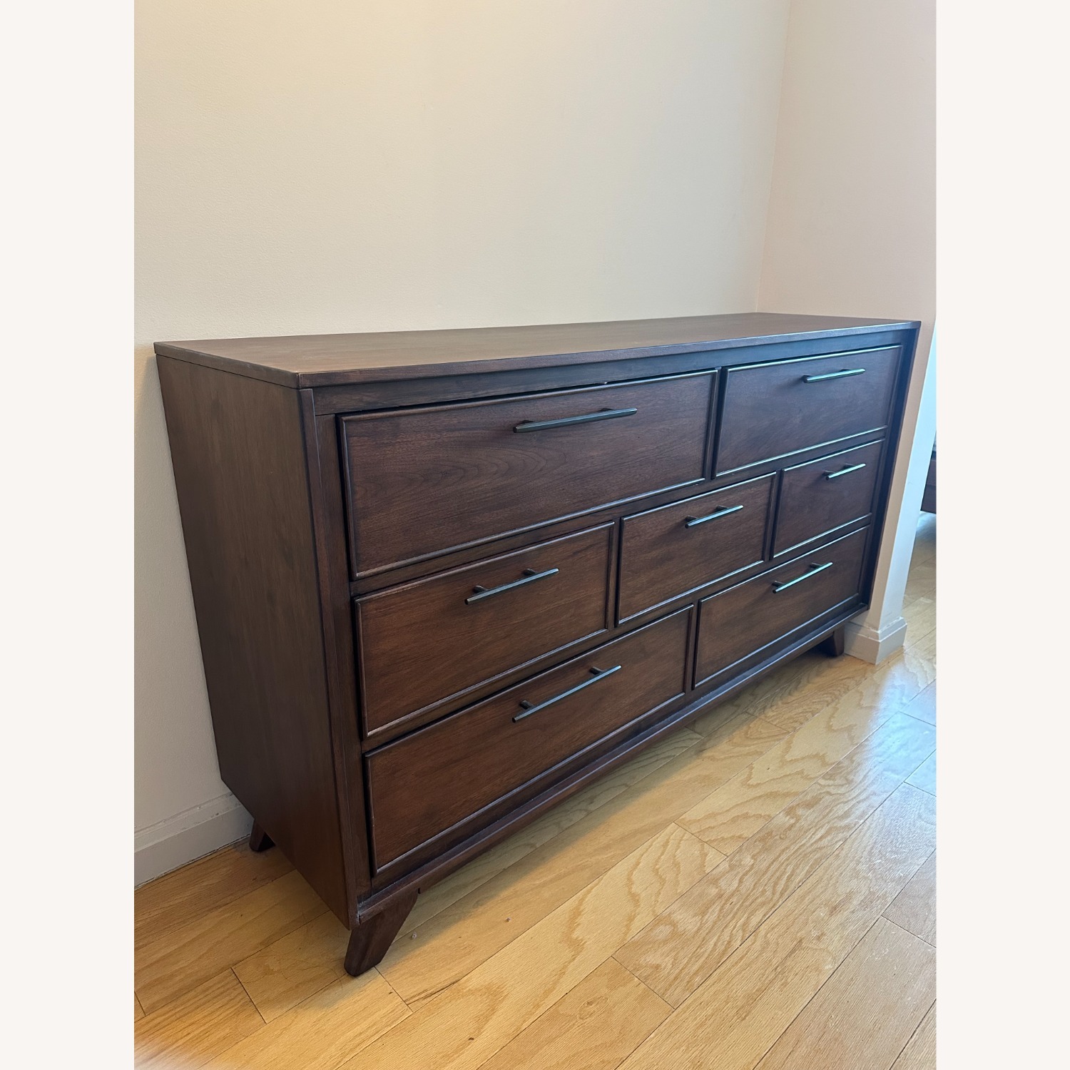 Macy's Jollene 7-Drawer Dresser - image-9
