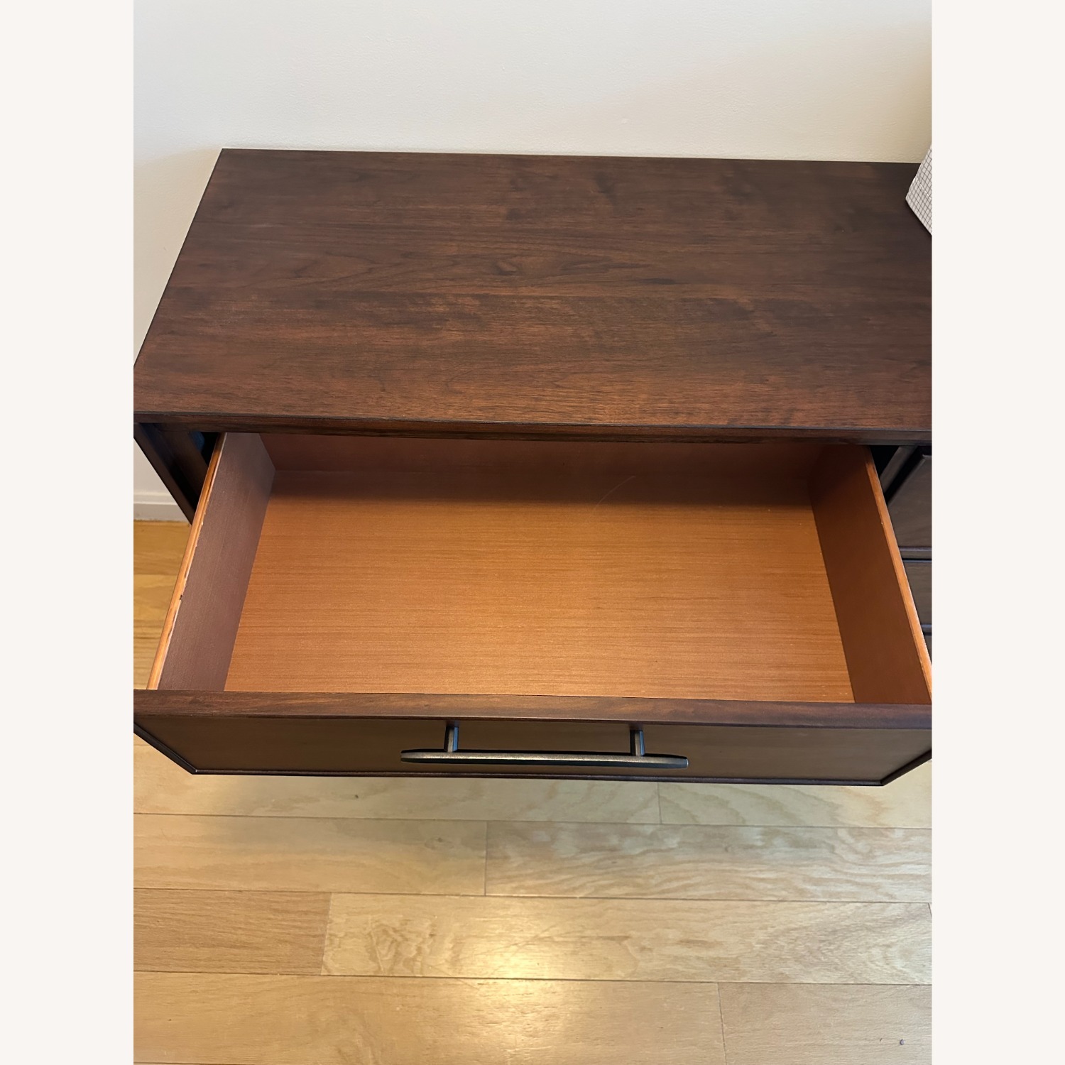 Macy's Jollene 7-Drawer Dresser - image-10