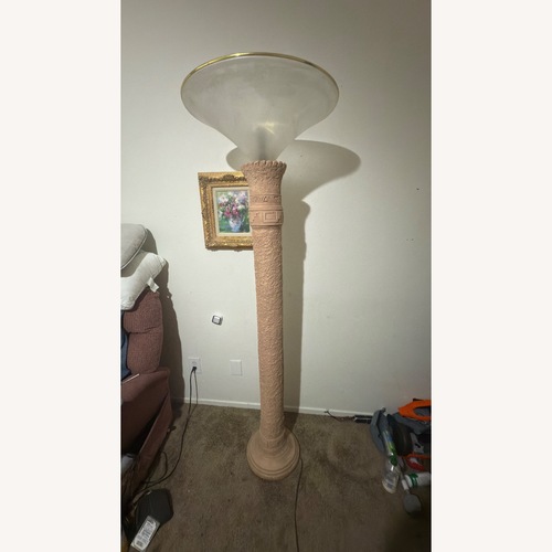 Used Floor Lamp for sale on AptDeco