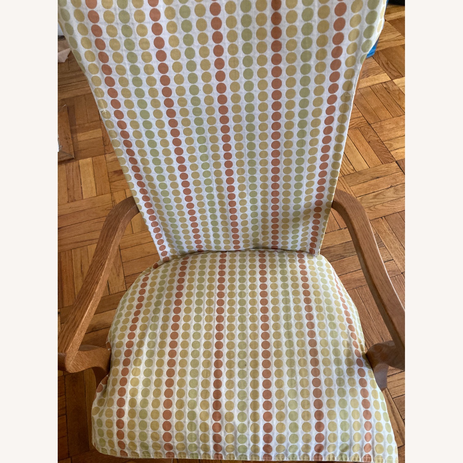 Elegant Dining Room Set - image-4