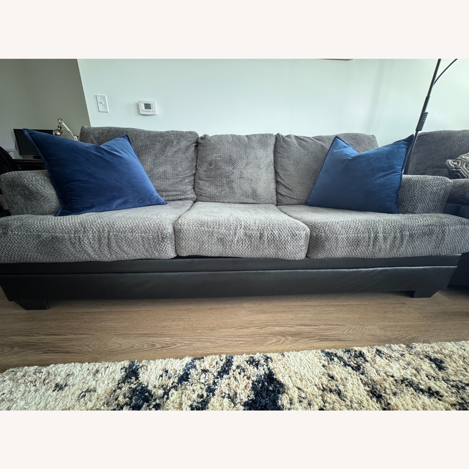 Three-seat Sofa - image-1